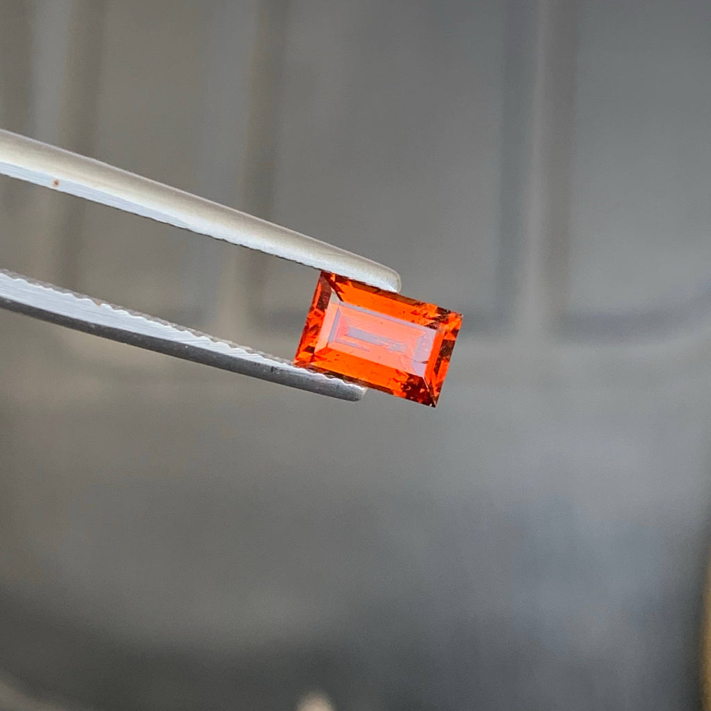 1.00 Carat Bright Orange Spessartite Garnet Baguette Cut Tanzanian Untreated VVS