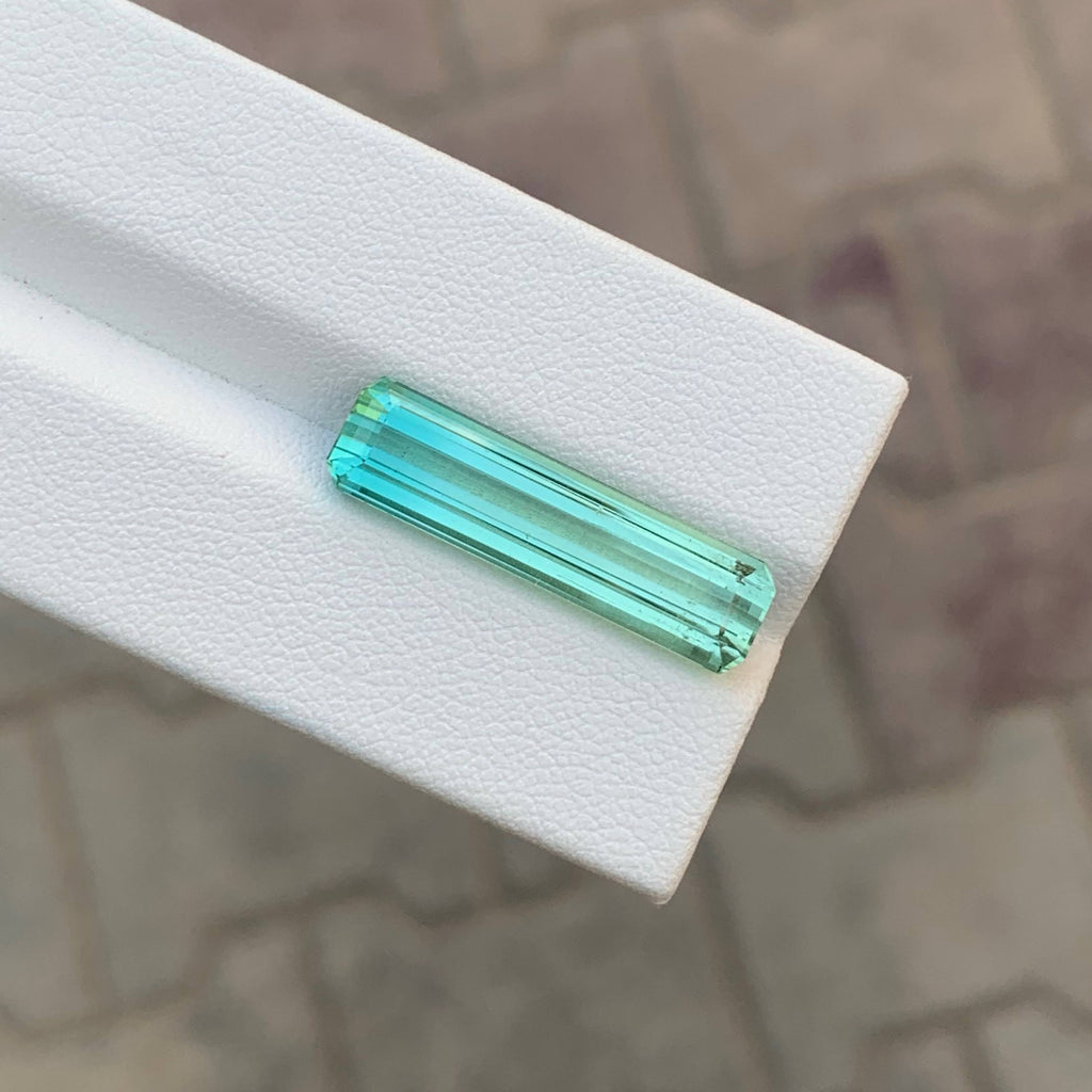 9.30 Carats Bicolor Tourmaline Gem