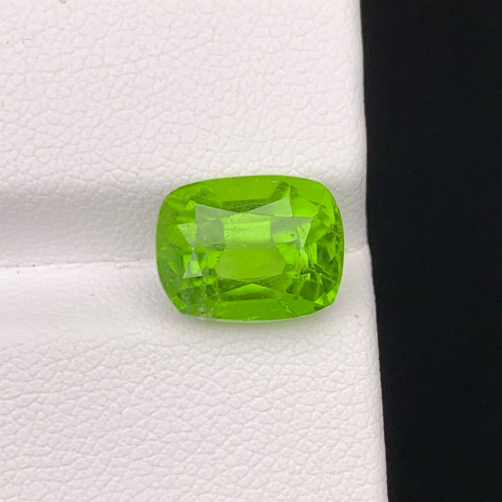 6.00 Carat Apple Green Peridot Green gemstone on a white background