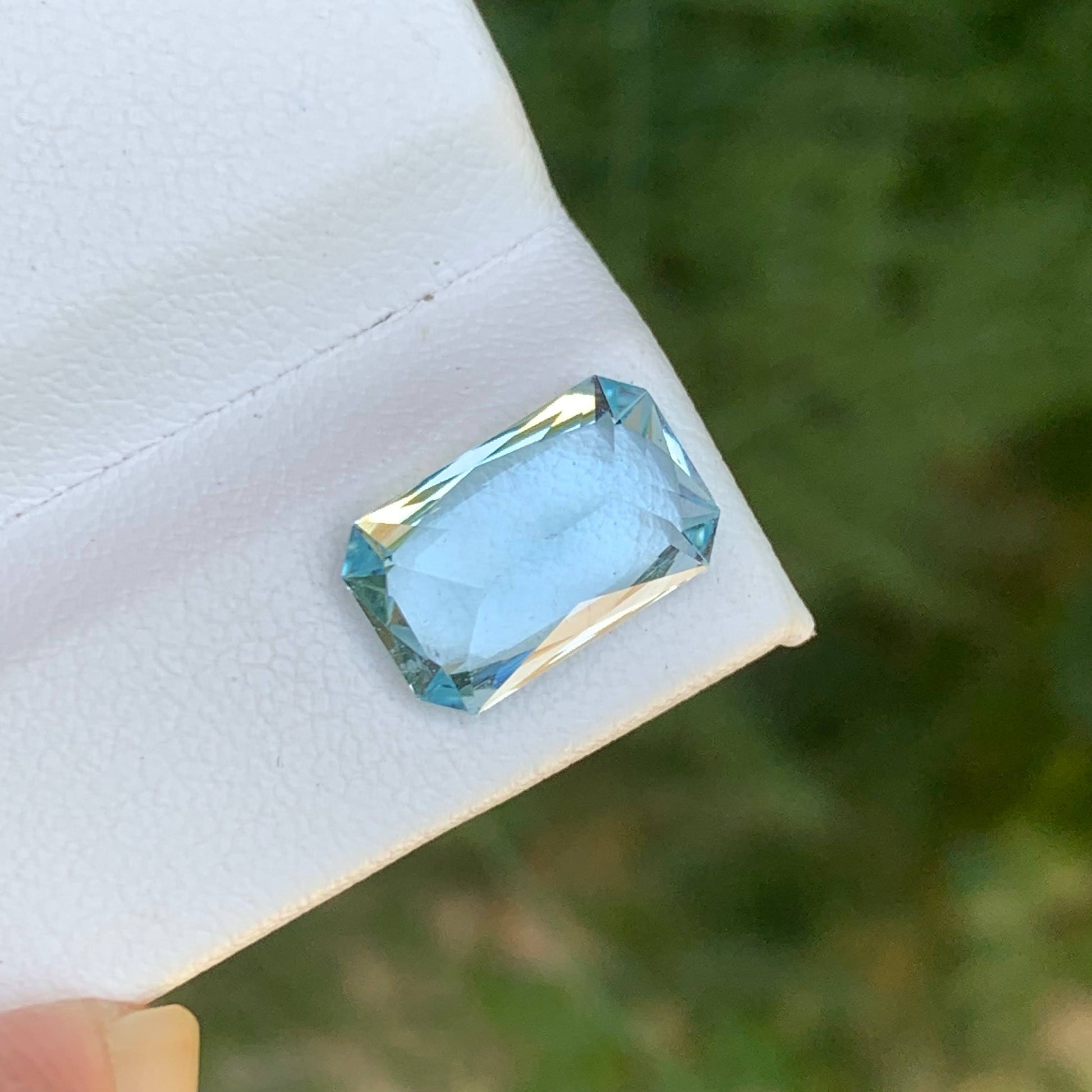 3.45 Carats Fancy Blue Aquamarine
