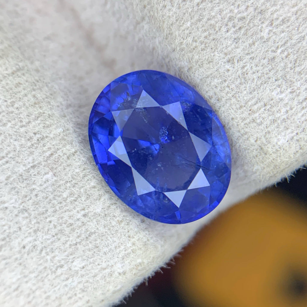 3.20 Ct Natural Blue Sapphire Oval 