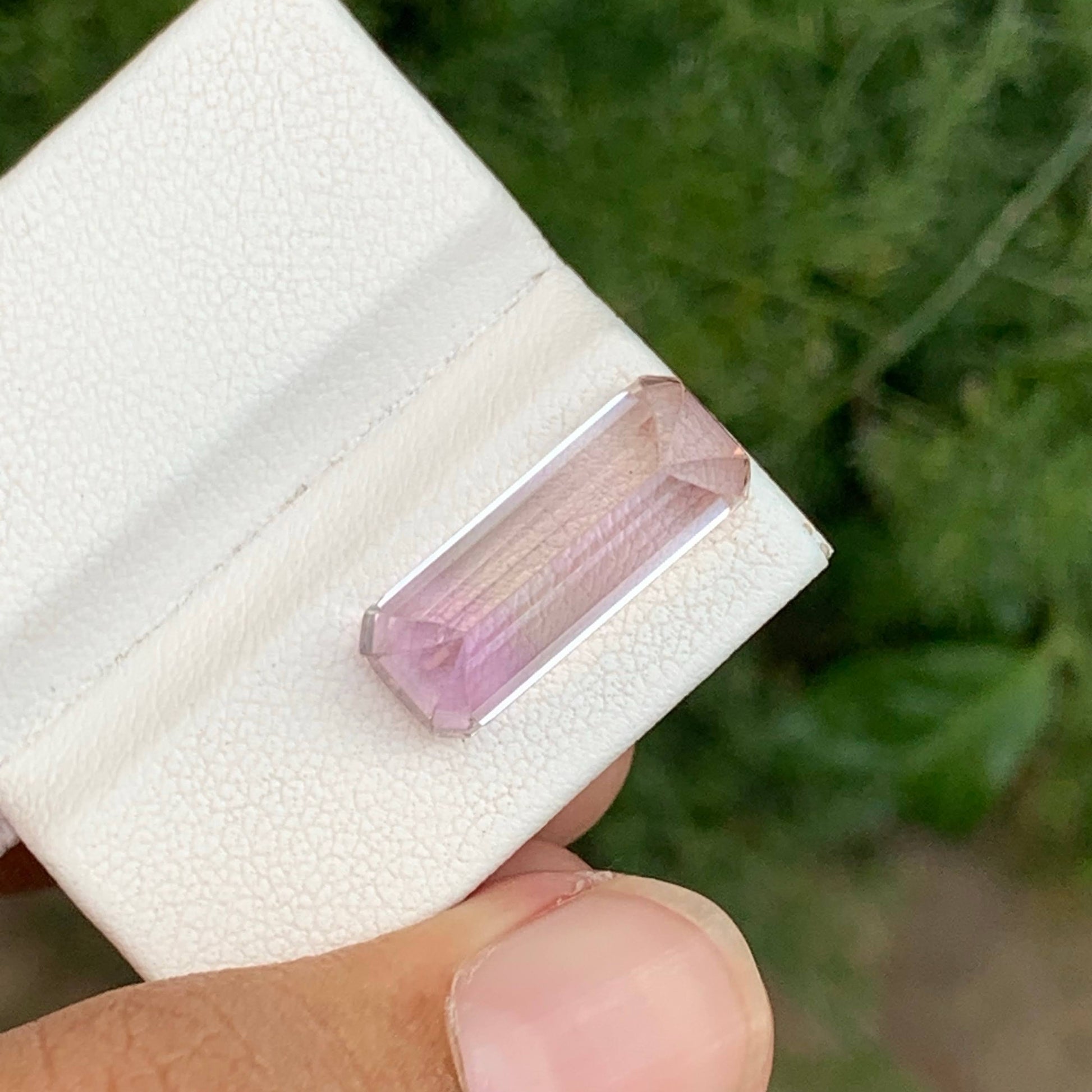 10.60 Carat Bicolor Pink Kunzite 