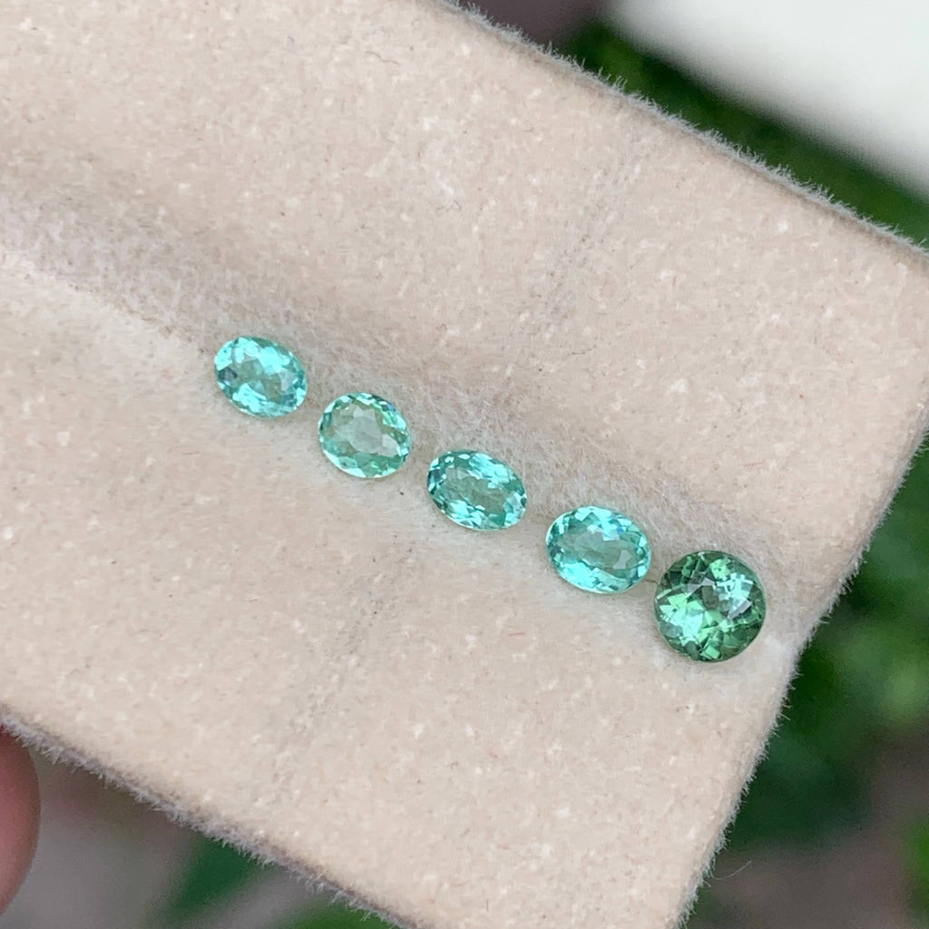 0.70 Ct Natural Mozambique Paraiba Lot