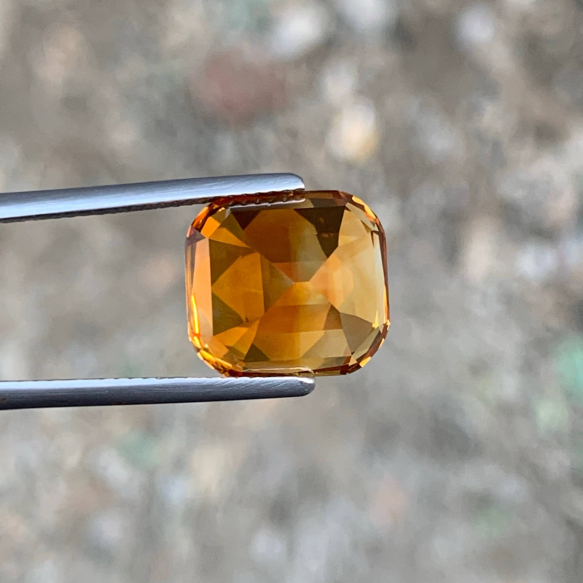 9.40 Carat Natural Loose Madeira Color Citrine Cushion Cut Bazillion Gemstone