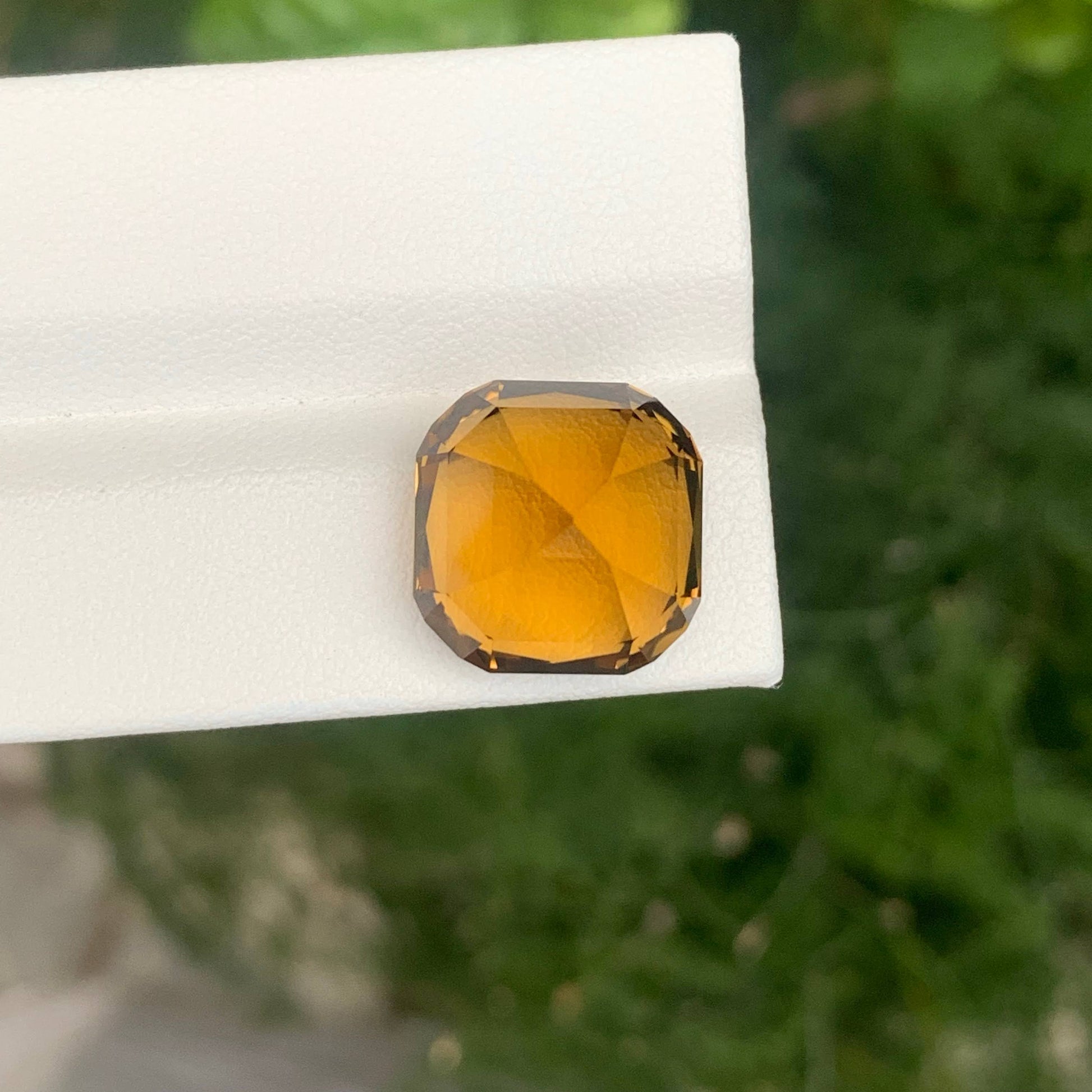 13.30 Carats Madeira Color Citrine