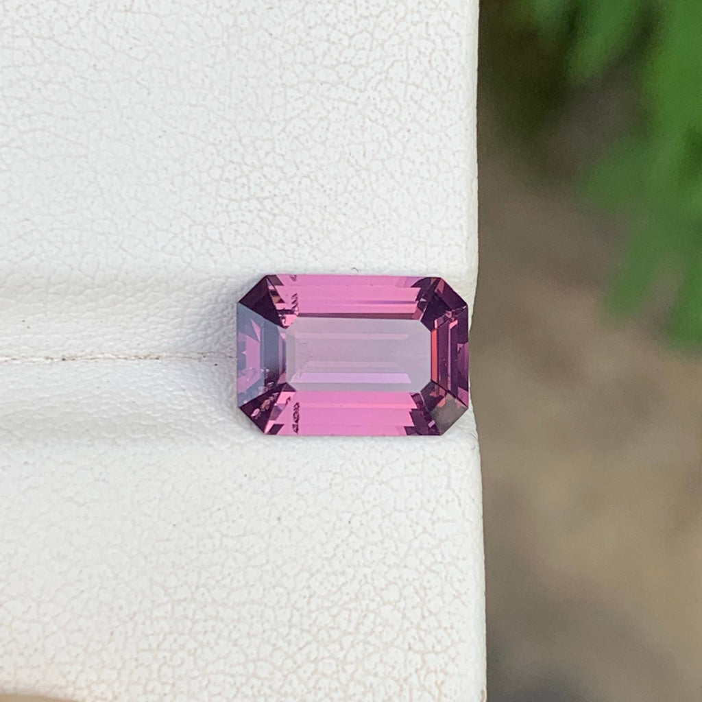 3.25 Carats Purplish Pink Spinel