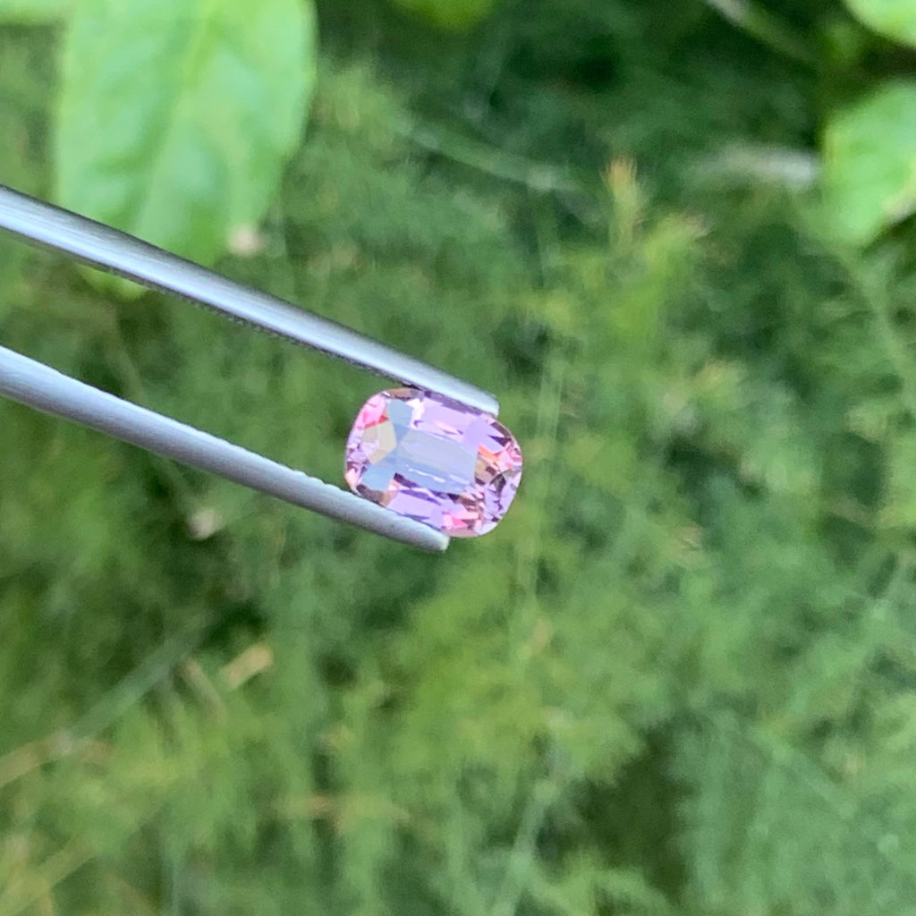 1.90 Carats Lavender Burma Spinel 