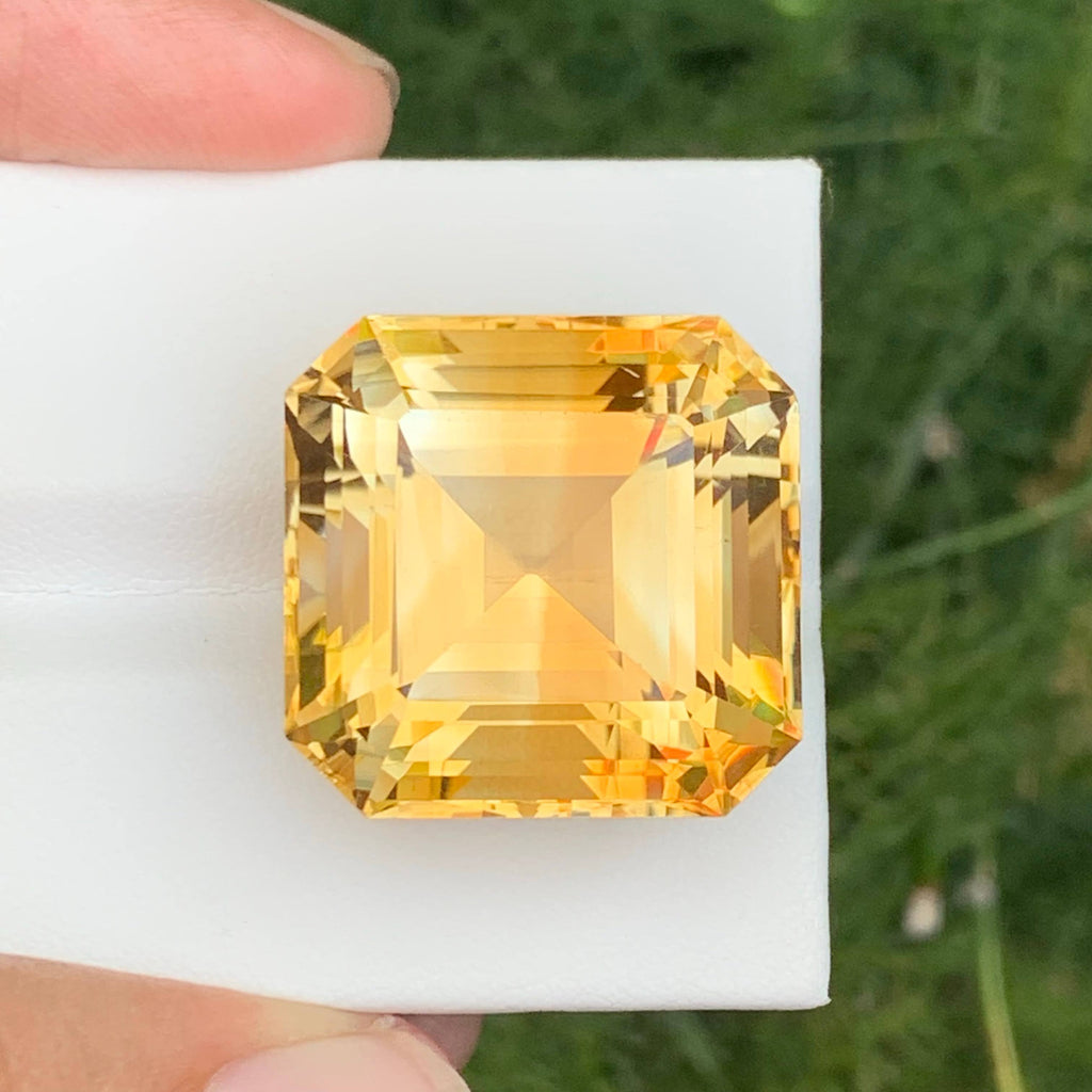 60.15 Carats Large Golden Citrine