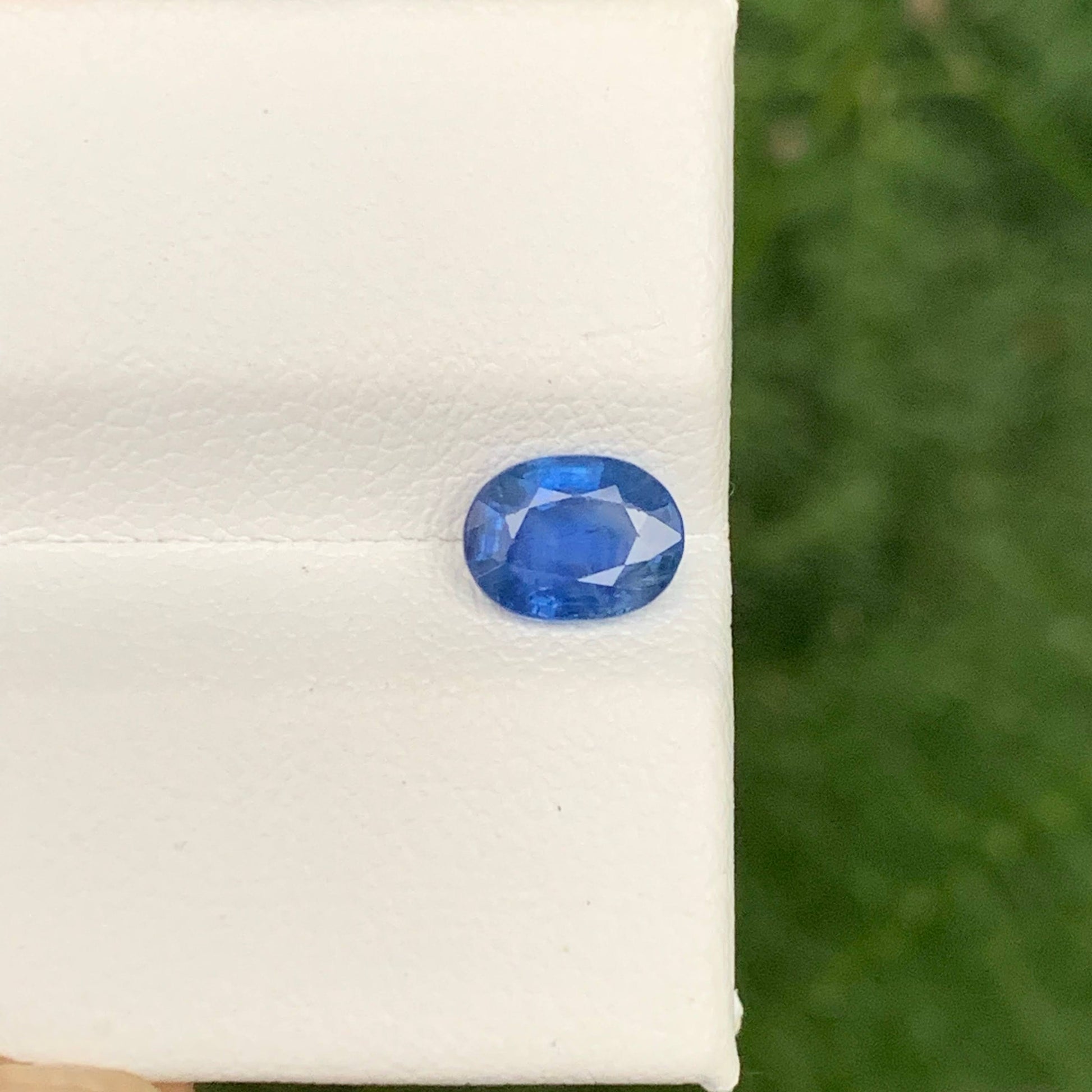 1.20 Carat Blue Sapphire Oval Cut