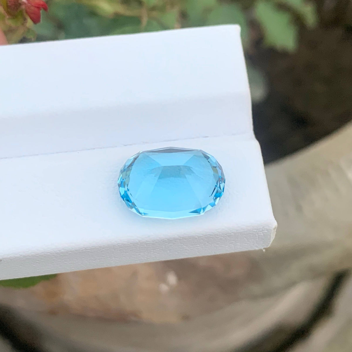 8.30 Carat Natural Loose Sky Blue Color Topaz Oval Fancy Cut African Gemstone