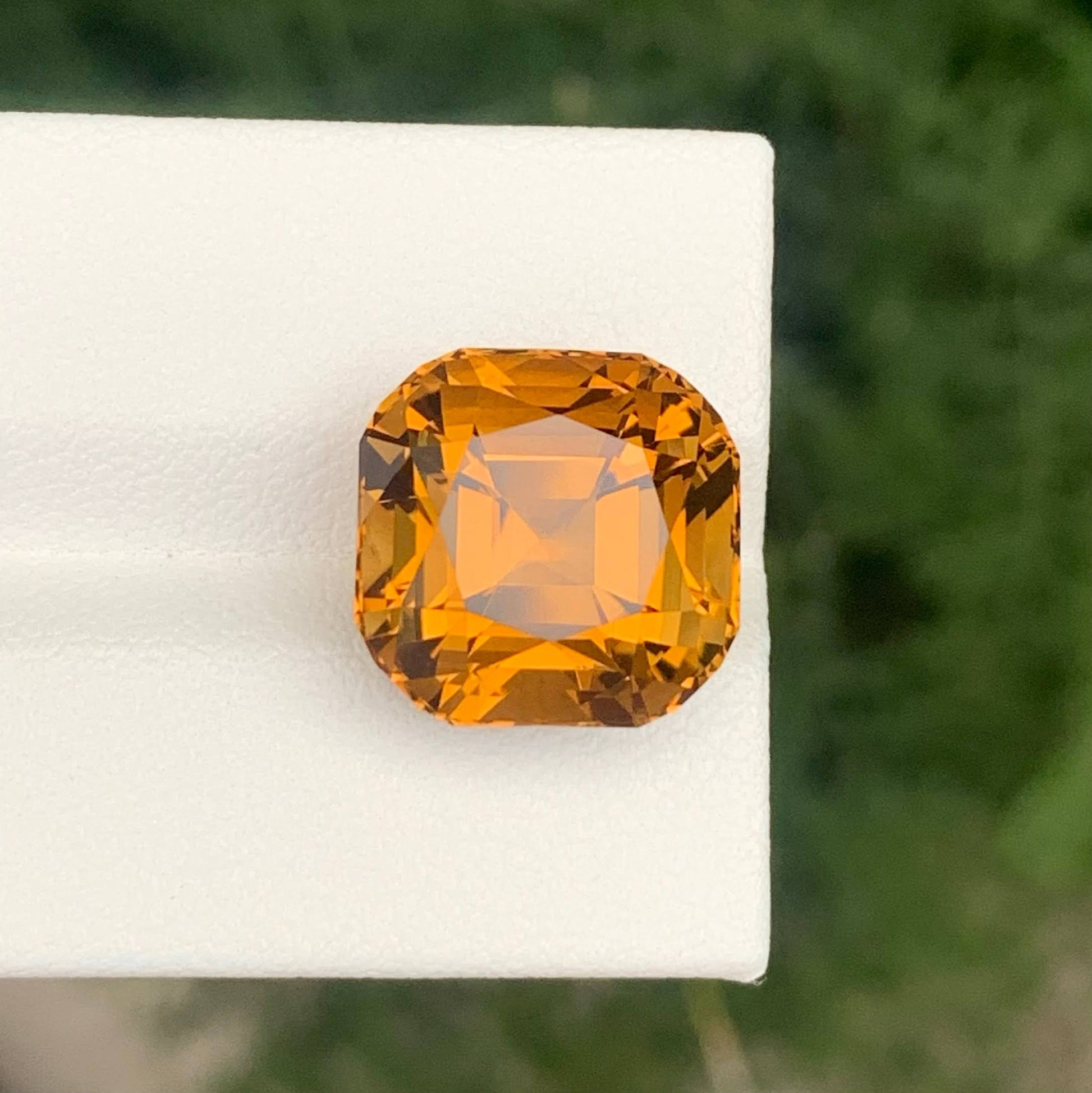 13.30 Carats Madeira Color Citrine