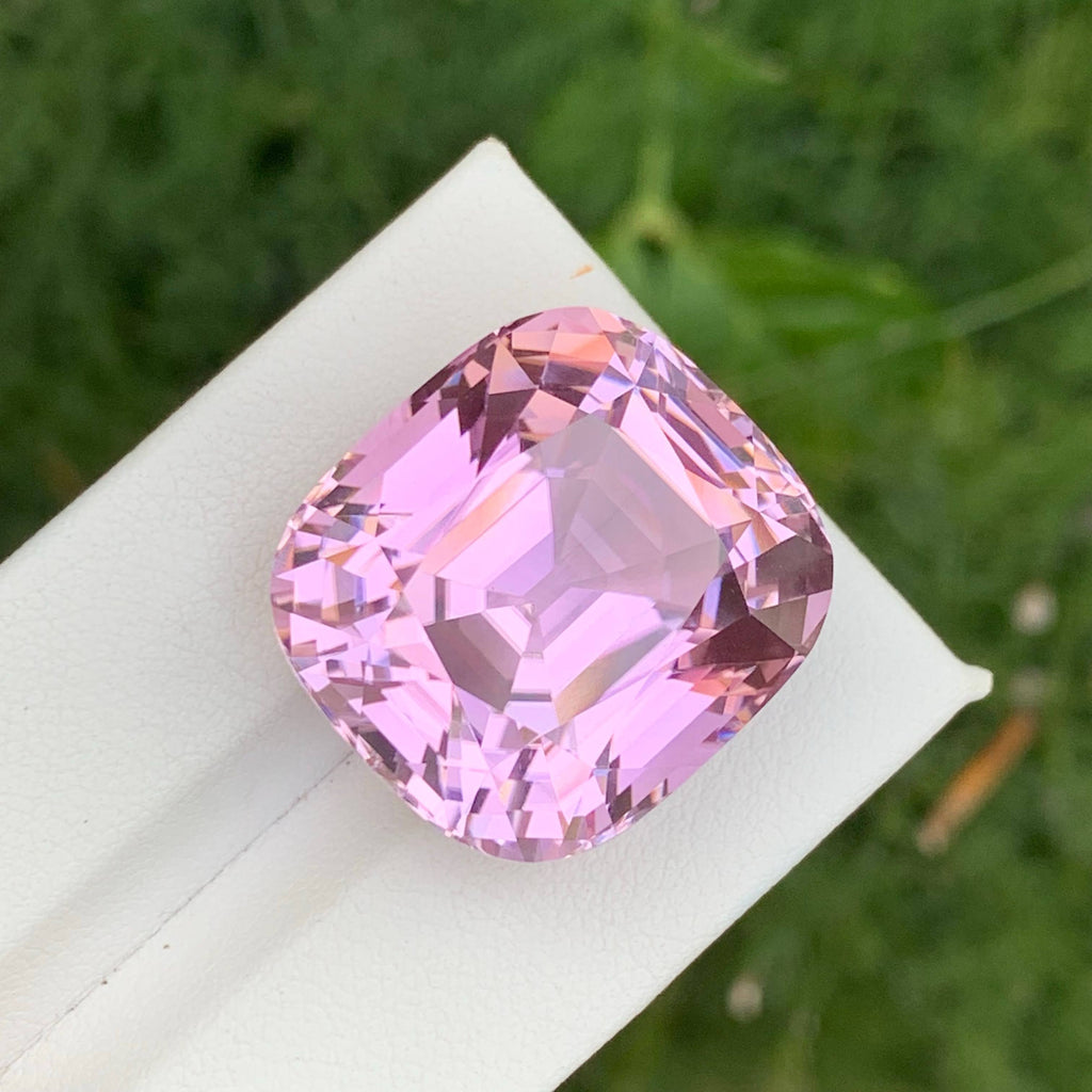 49.40 Ct Natural Hot Pink Kunzite