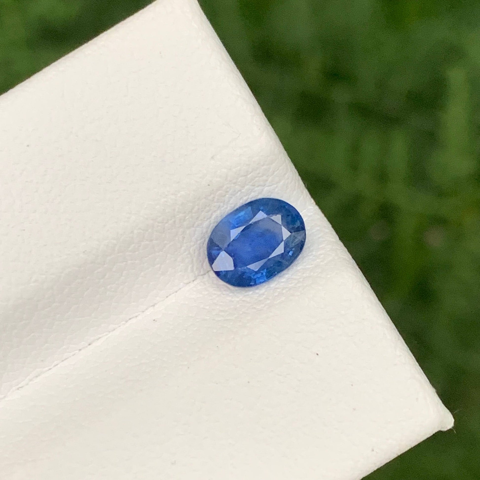 1.20 Carat Blue Sapphire Oval Cut