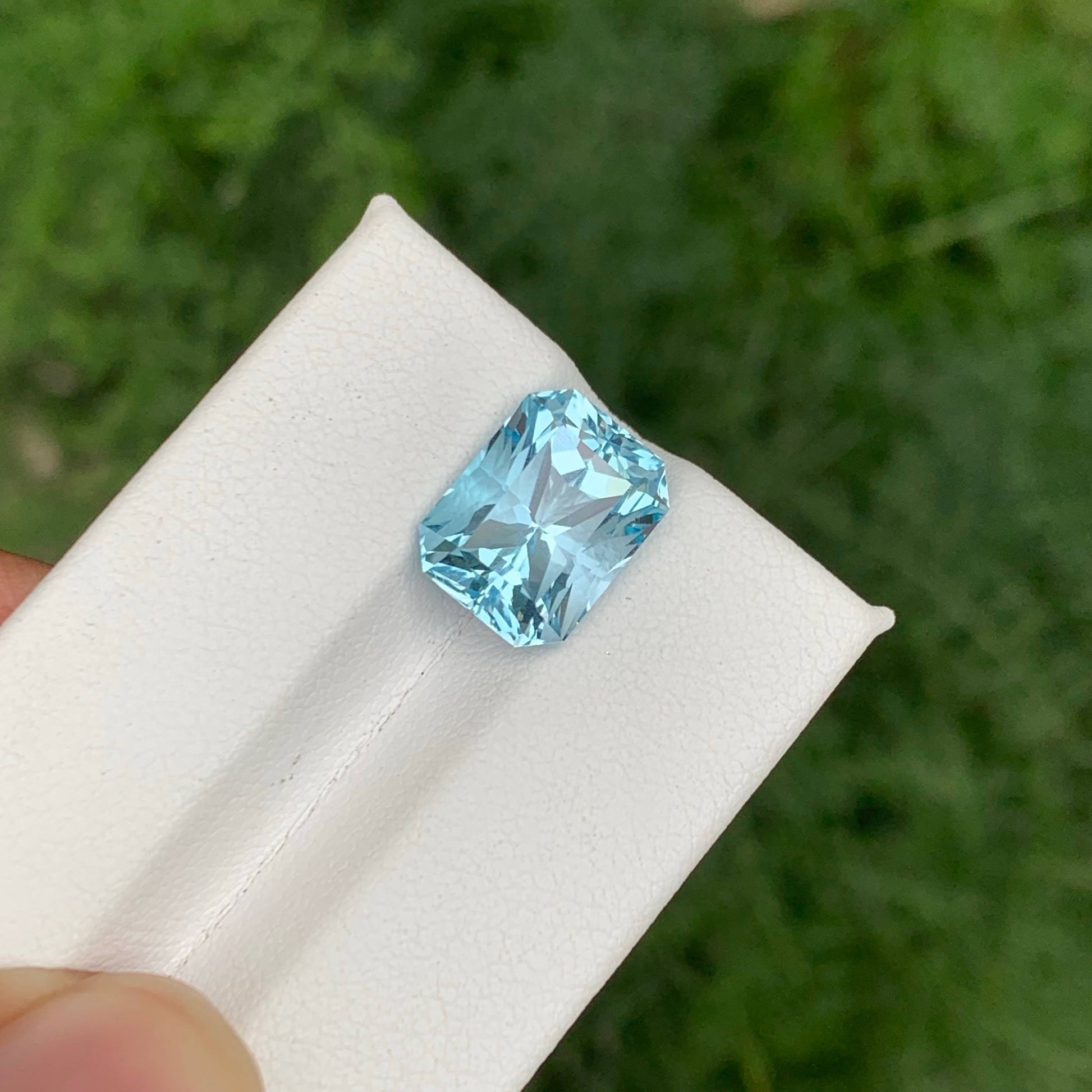 7.40 Carat Natural Loose Sky Blue Color Topaz