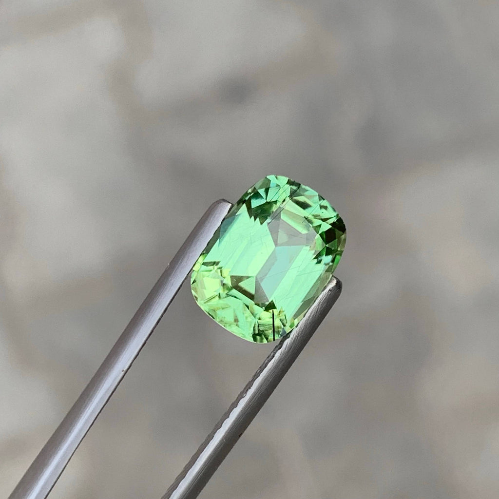3.75 Carat Natural Loose Green Color Peridot Cushion Cut Pakistani Gemstone
