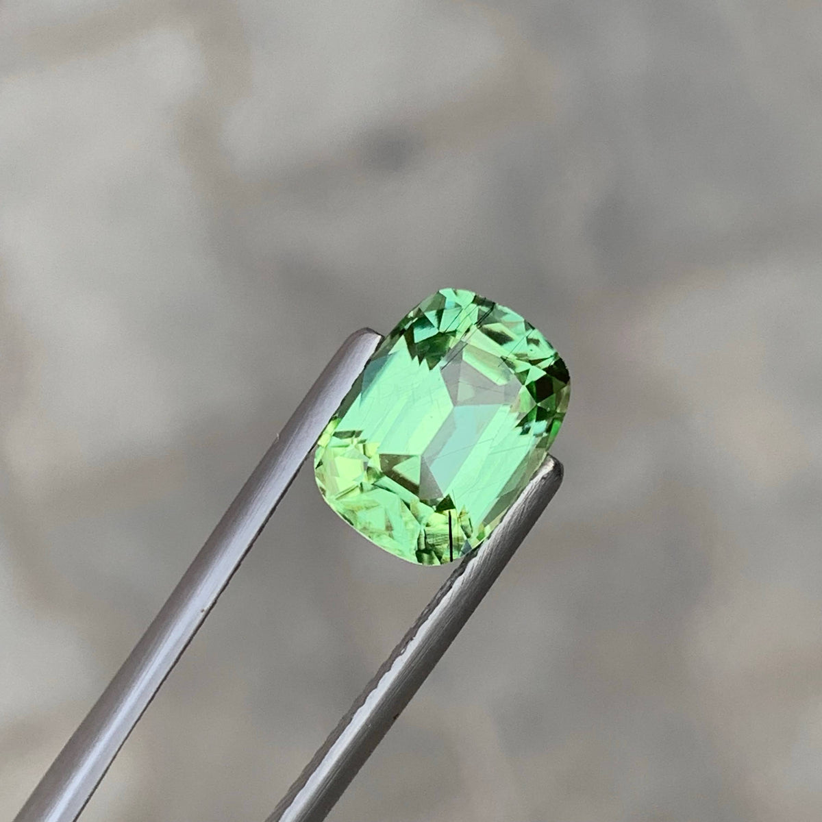 3.75 Carat Natural Loose Green Color Peridot Cushion Cut Pakistani Gemstone