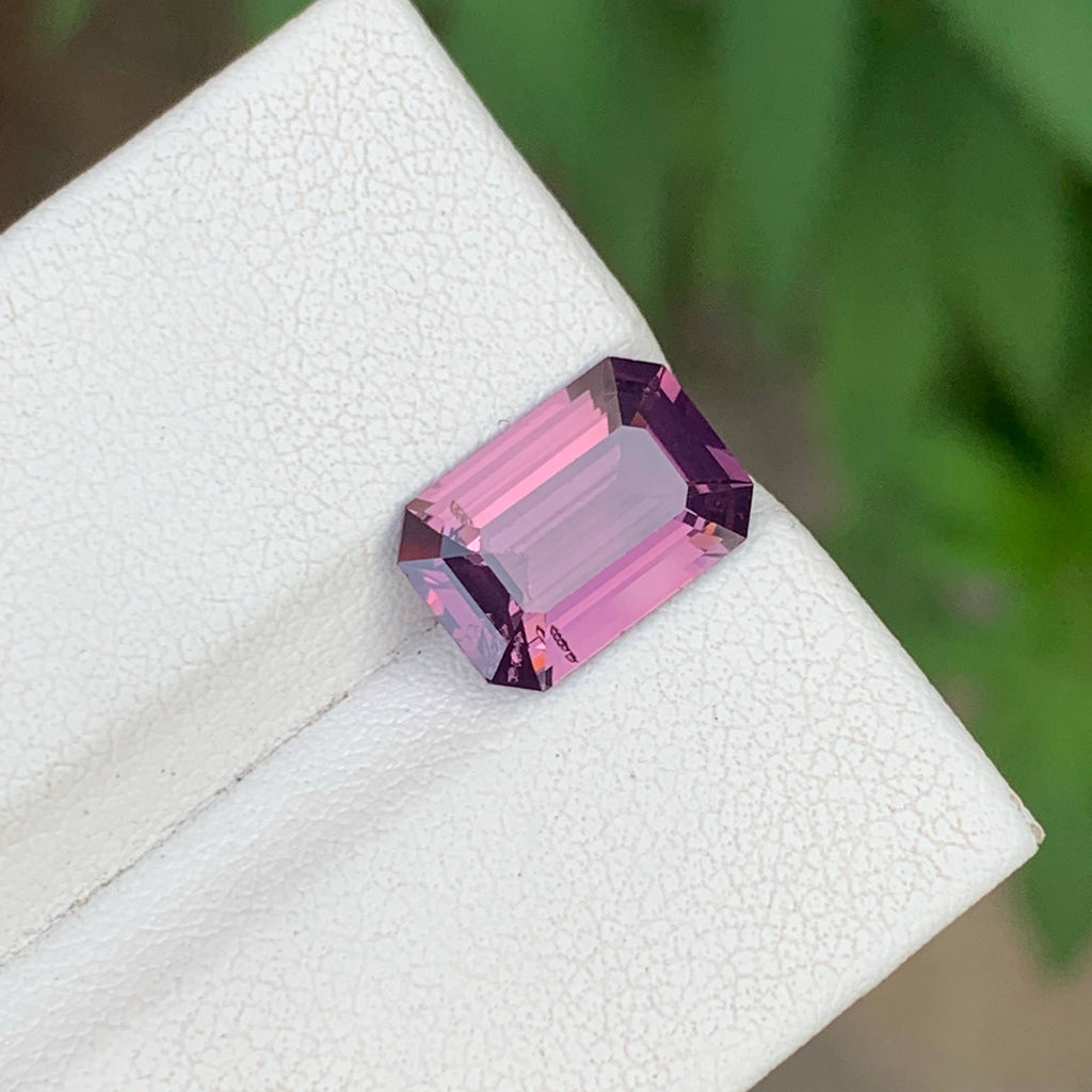 3.25 Carats Purplish Pink Spinel
