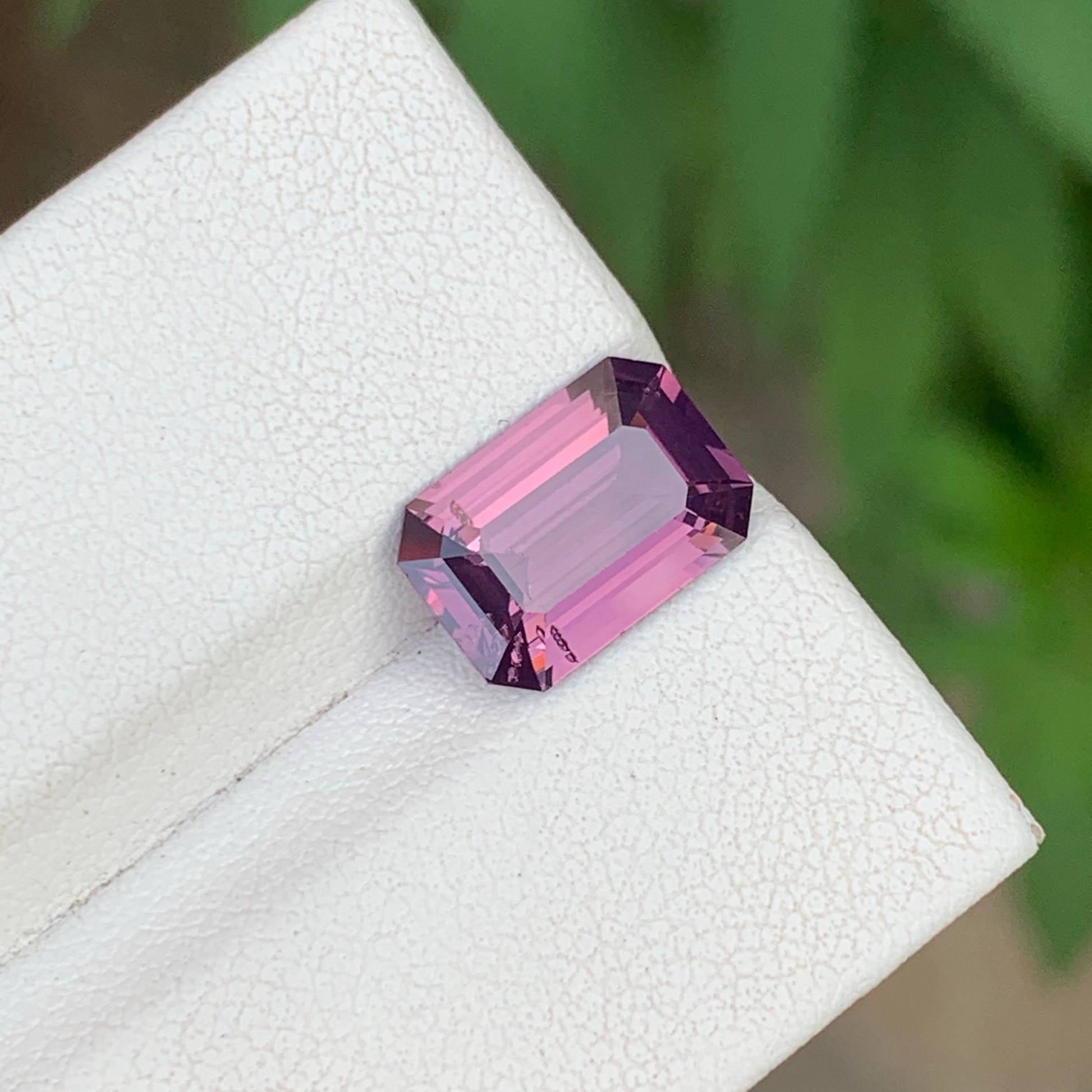 3.25 Carats Purplish Pink Spinel