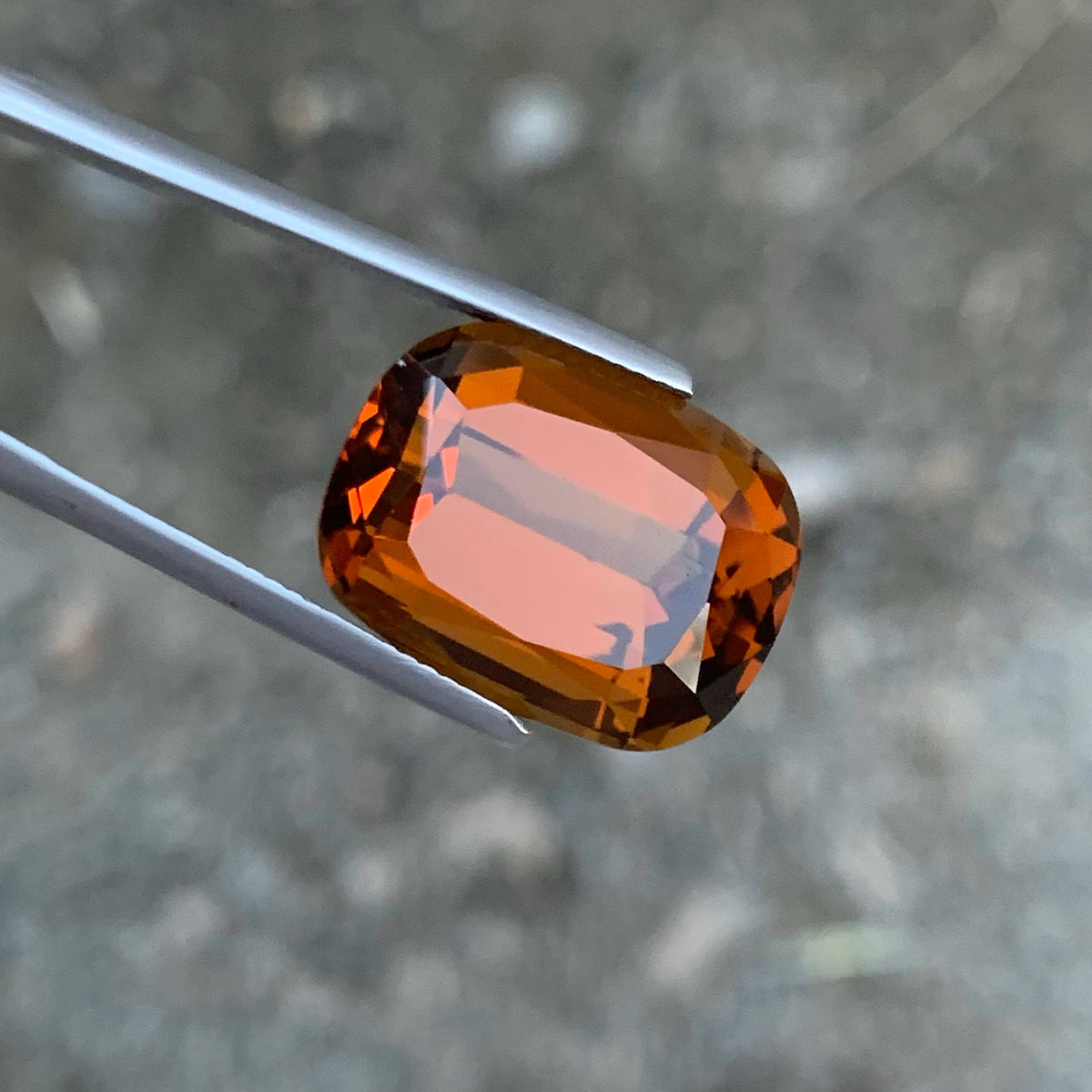 15.56 Carat Natural Loose Honey Color Citrine Stone Cushion Cut African Gemstone