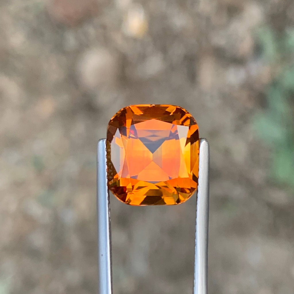 9.40 Carat Natural Loose Madeira Color Citrine Cushion Cut Bazillion Gemstone