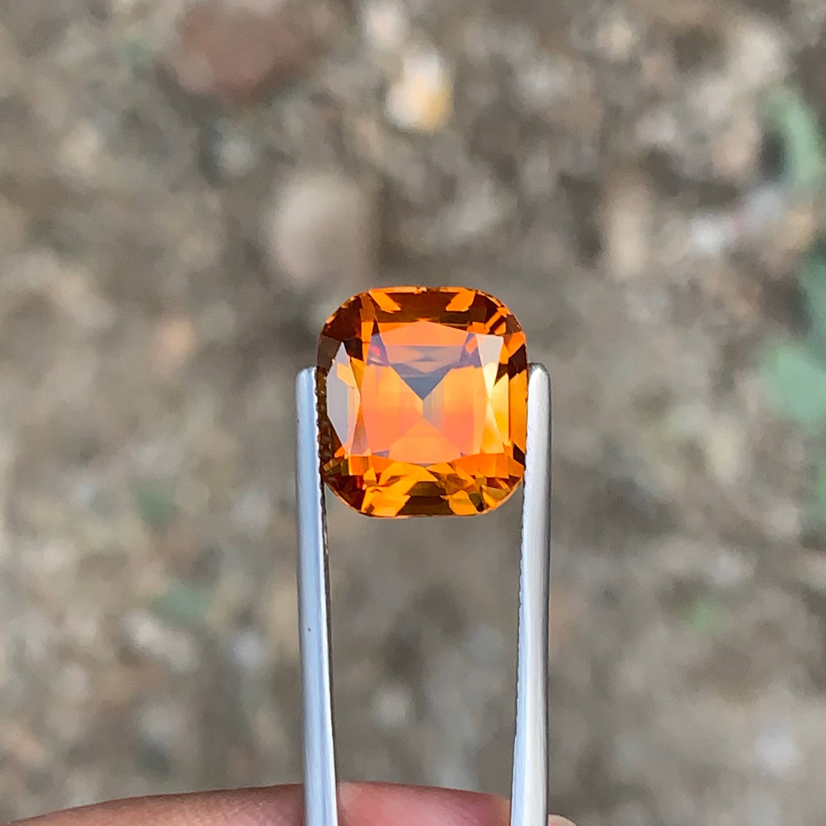 9.40 Carat Natural Loose Madeira Color Citrine Cushion Cut Bazillion Gemstone