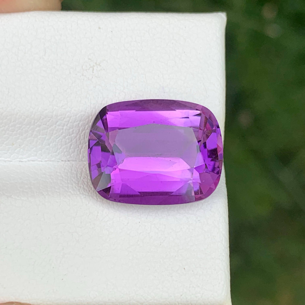 9.15 Carat Purple Amethyst Gem