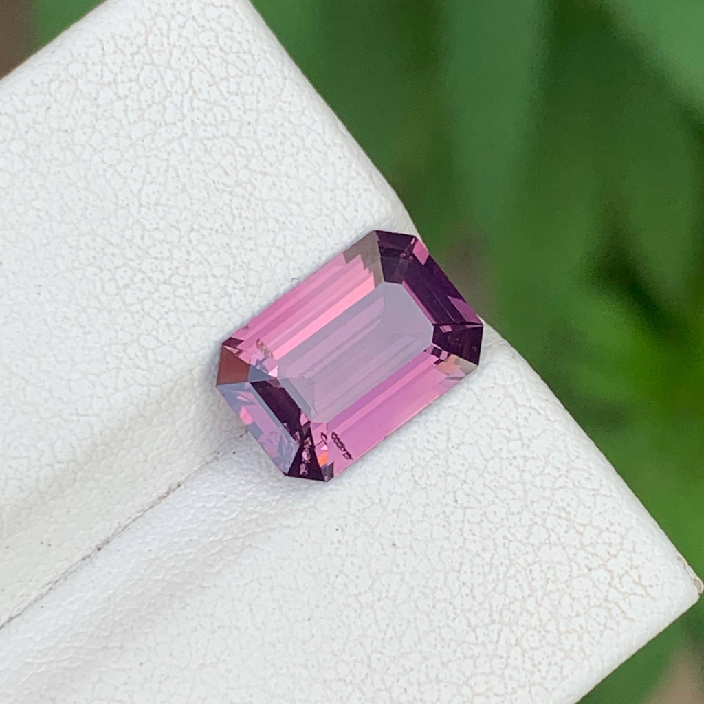 3.25 Carats Purplish Pink Spinel