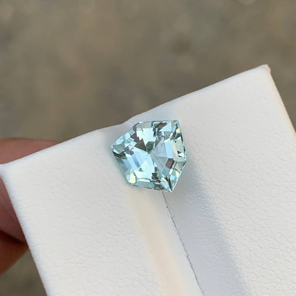 2.40 Carat Natural Loose Light Blue Aquamarine Fancy Cut Jewelry Gemstone