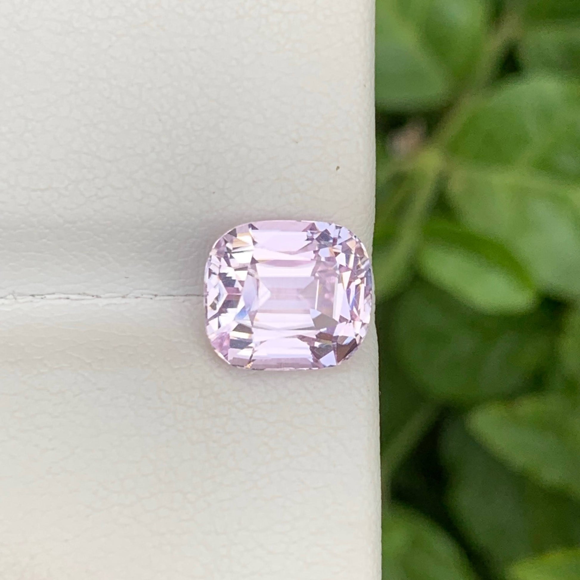 5.75 Carat Loose Kunzite Gem