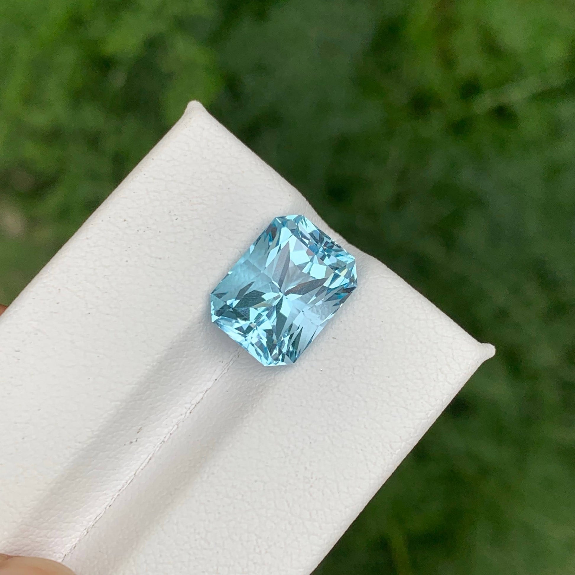 7.40 Carat Natural Loose Sky Blue Color Topaz