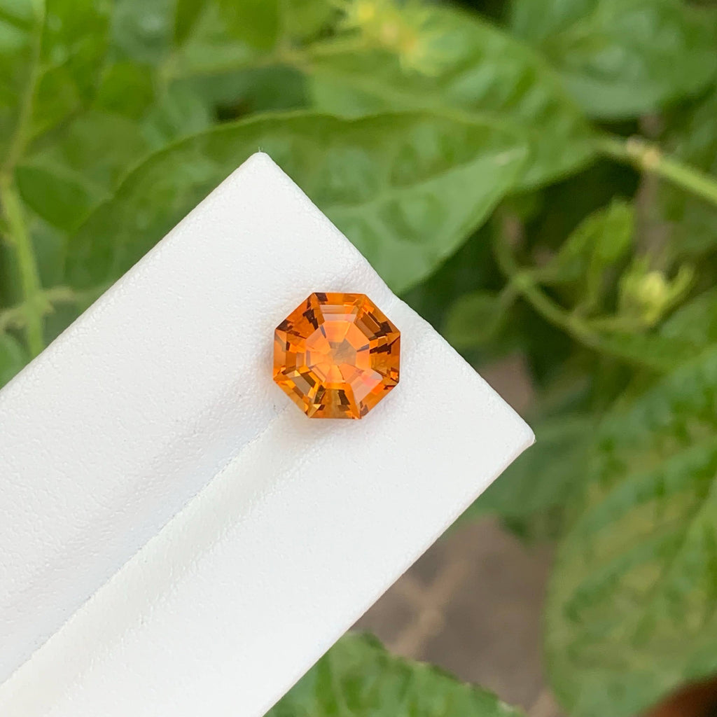3.90 Carats Madeira Color Citrine