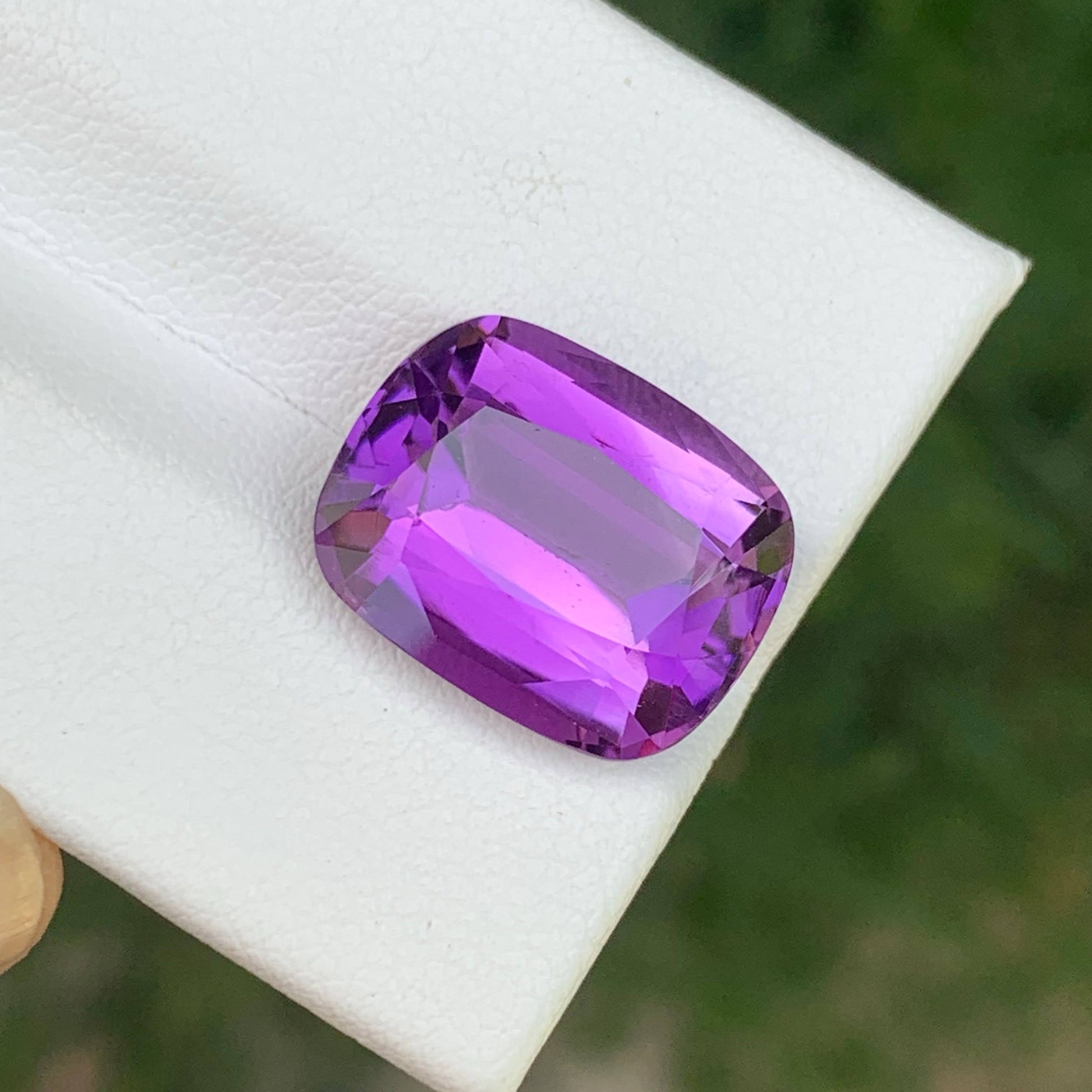 9.15 Carat Purple Amethyst Gem