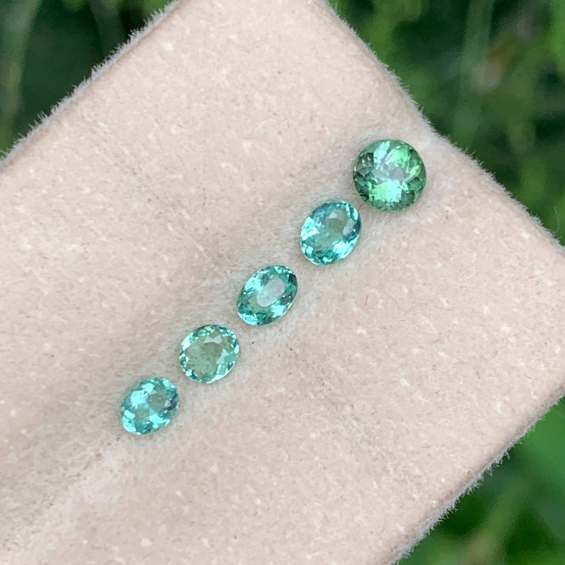 0.70 Ct Natural Mozambique Paraiba Lot