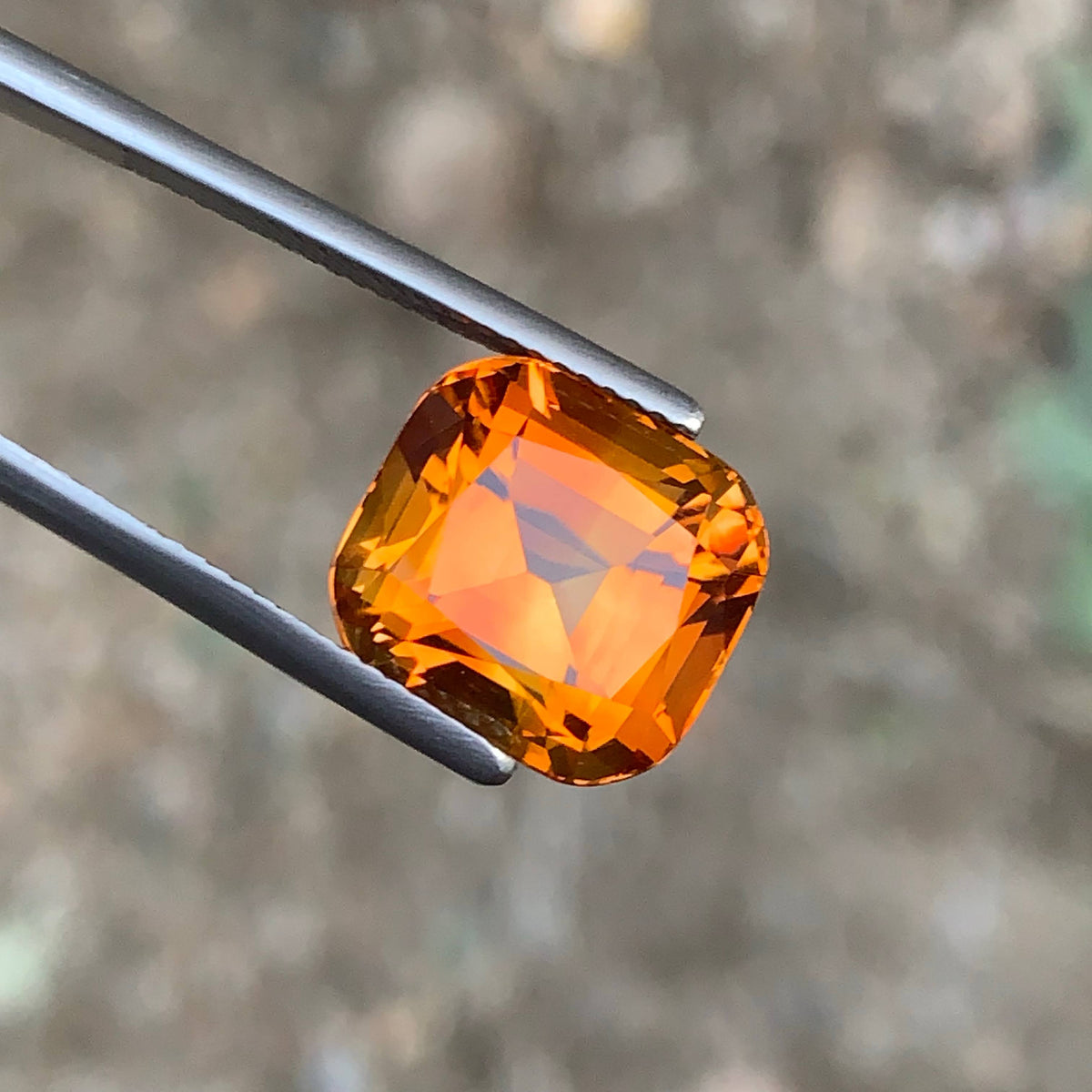 9.40 Carat Natural Loose Madeira Color Citrine Cushion Cut Bazillion Gemstone