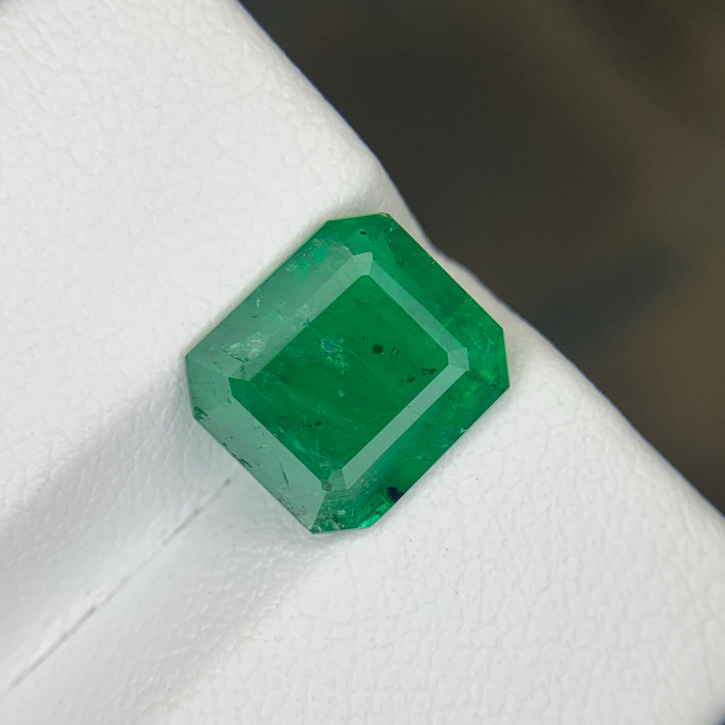 2.40Ct Green Emerald Emerald Cut