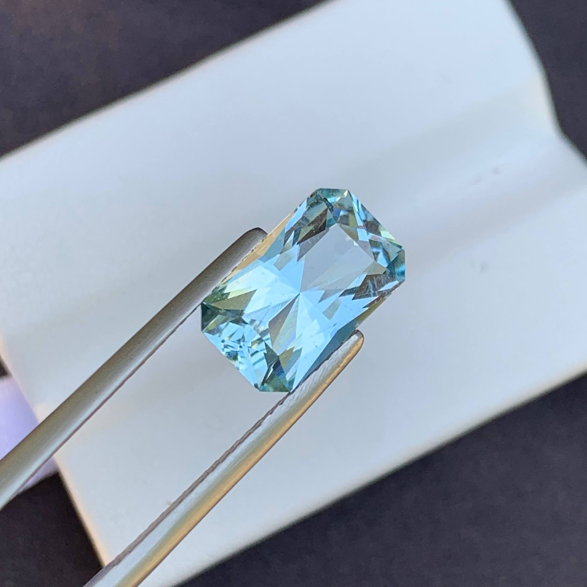 3.45 Carats Fancy Blue Aquamarine