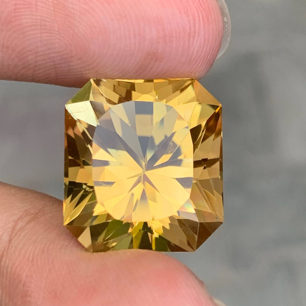 24.65 Carat Natural Loose Golden Color Citrine Fancy Cut African Gemstone