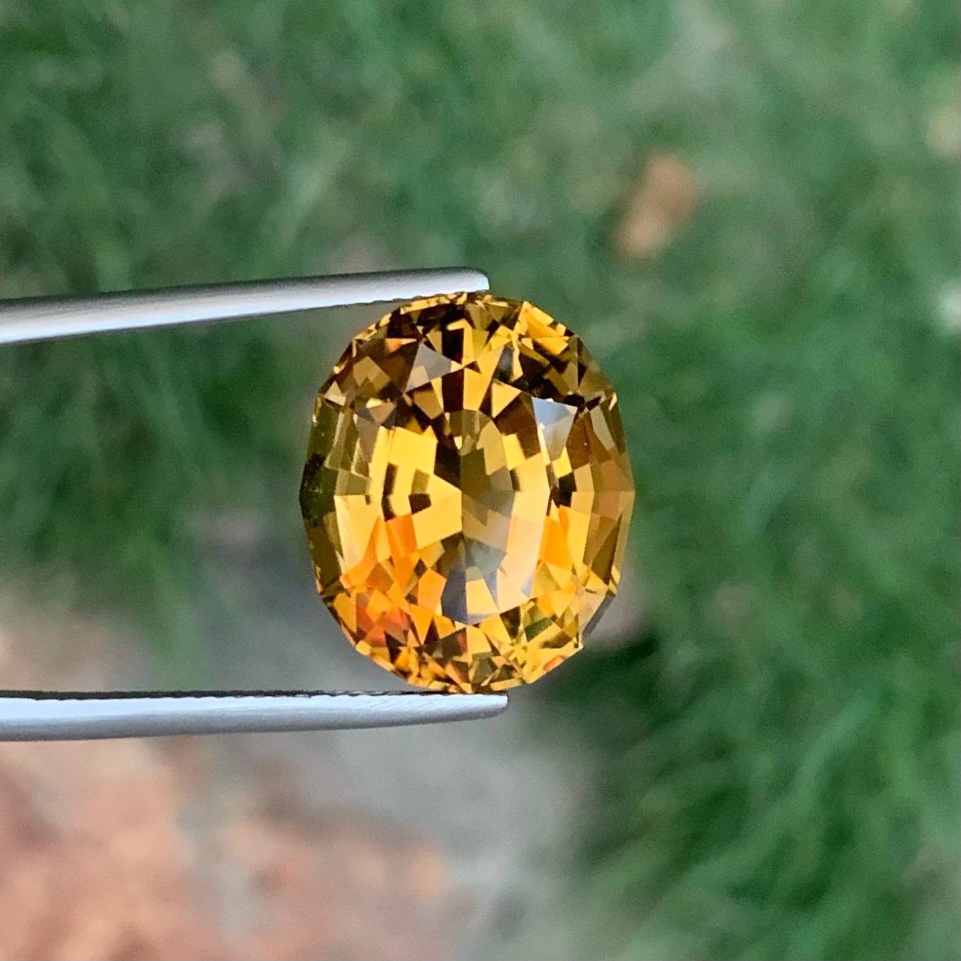 13.35 Ct Natural Golden Citrine Oval 