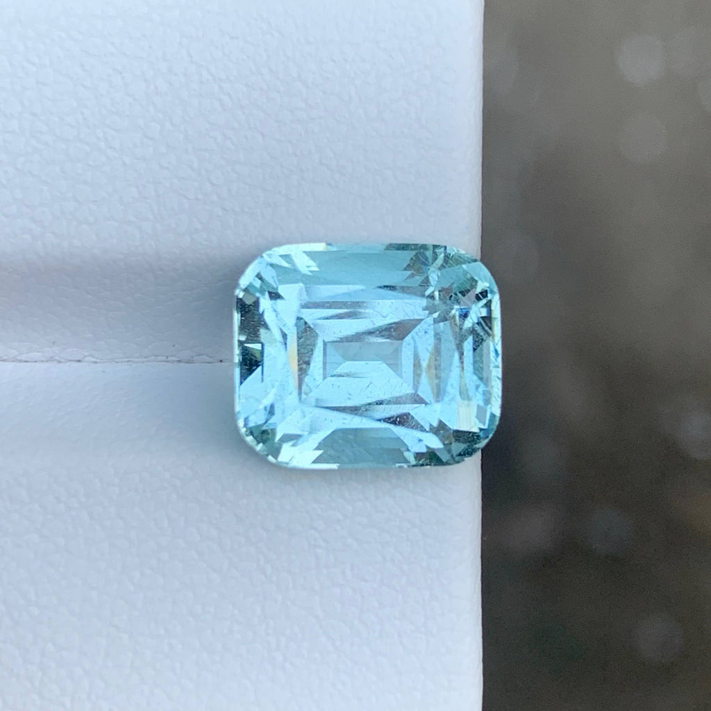 5-80-carat-light-blue-aquamarine-cushion-cut-pakistan-gemstone