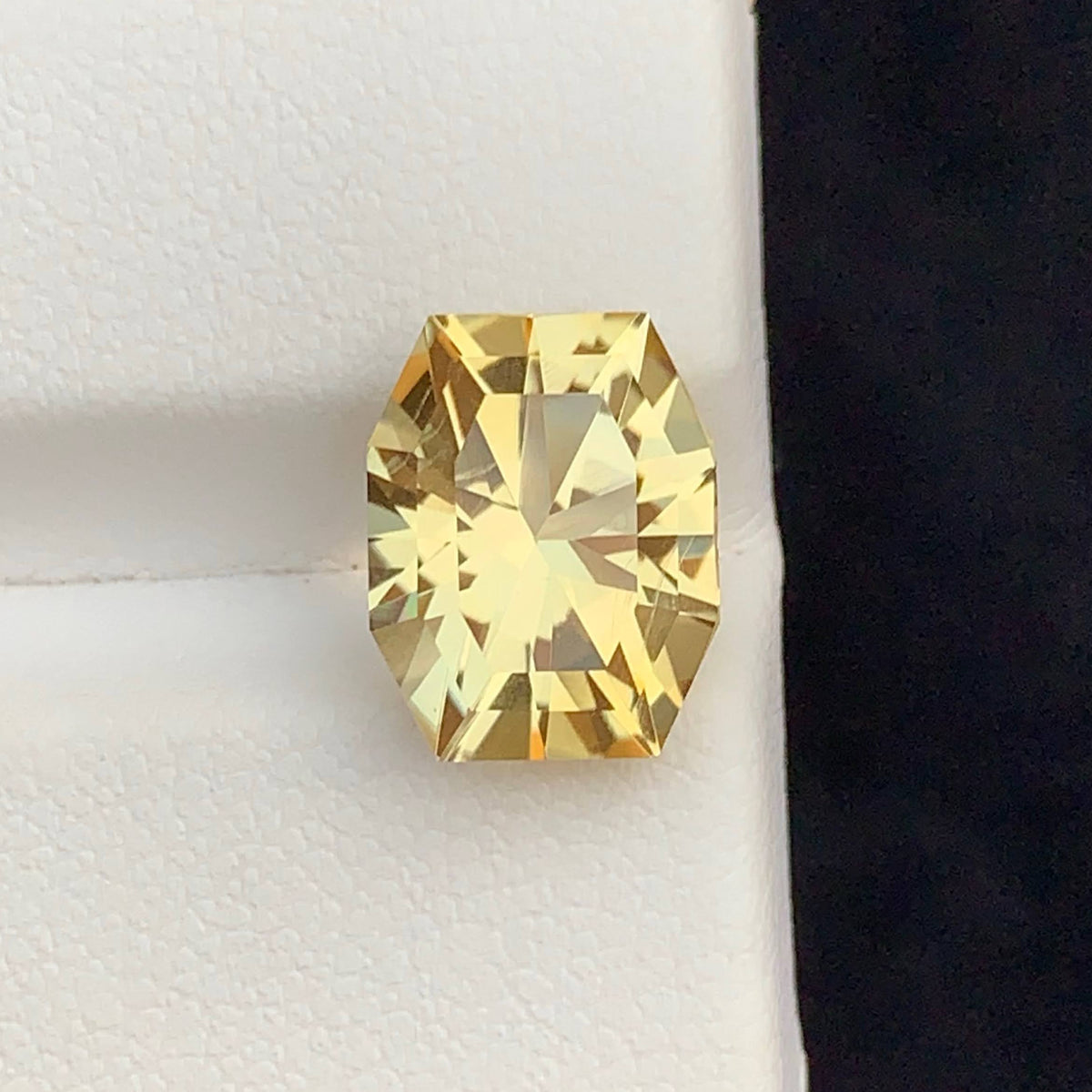 4.95 Ct Golden Citrine Fancy Cut