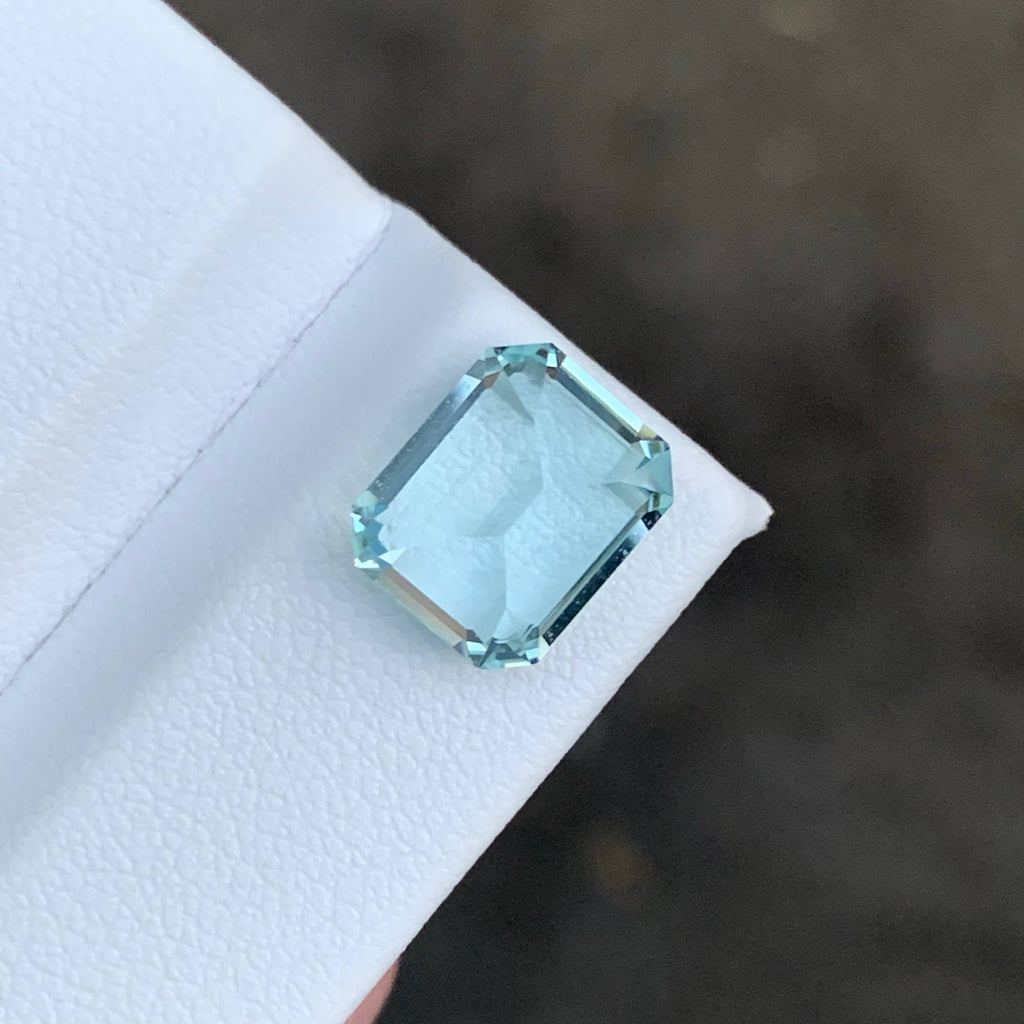 3.80 Carat Light Blue Aquamarine Emerald Cut Pakistan VVS Untreated