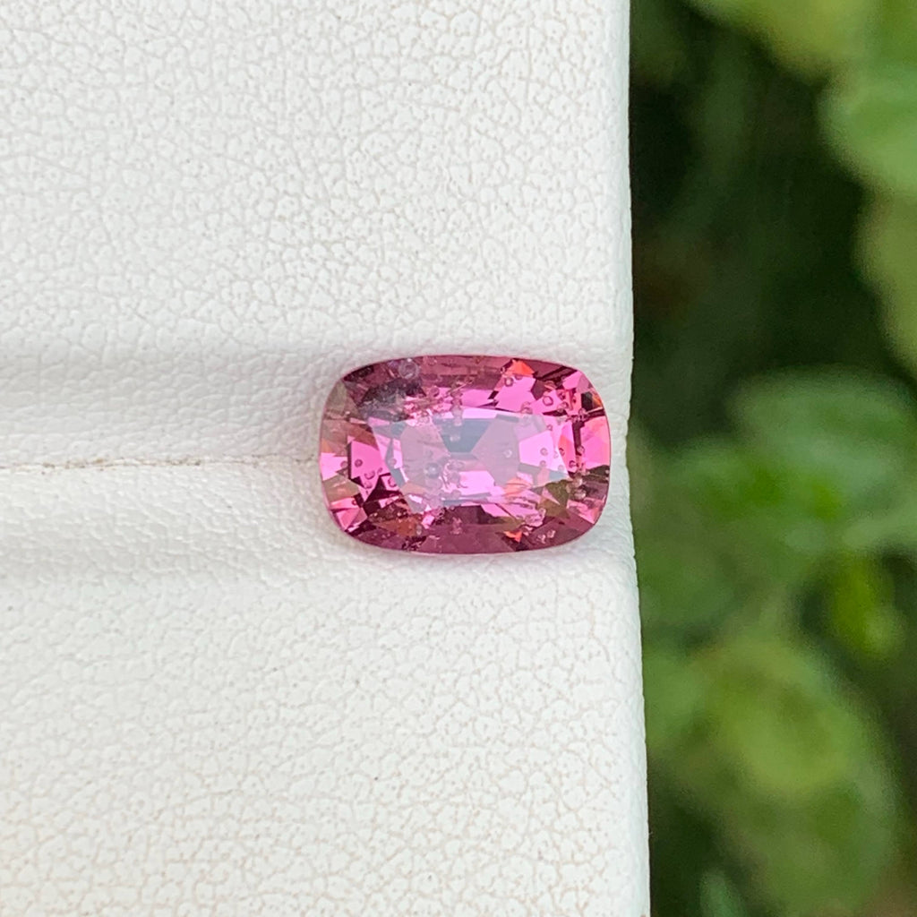 2.90 Carats Hot Pink Spinel Gem