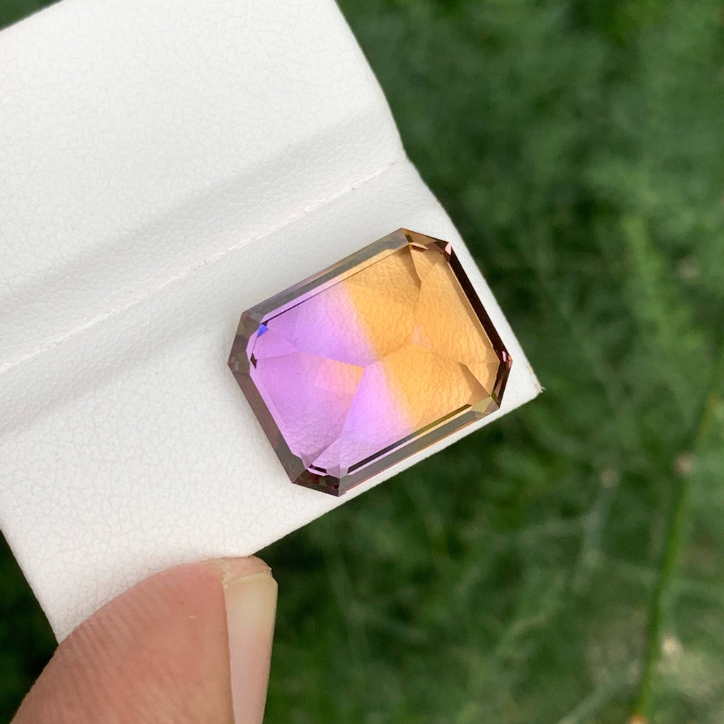 13.75 Carat Bicolor Ametrine Stone