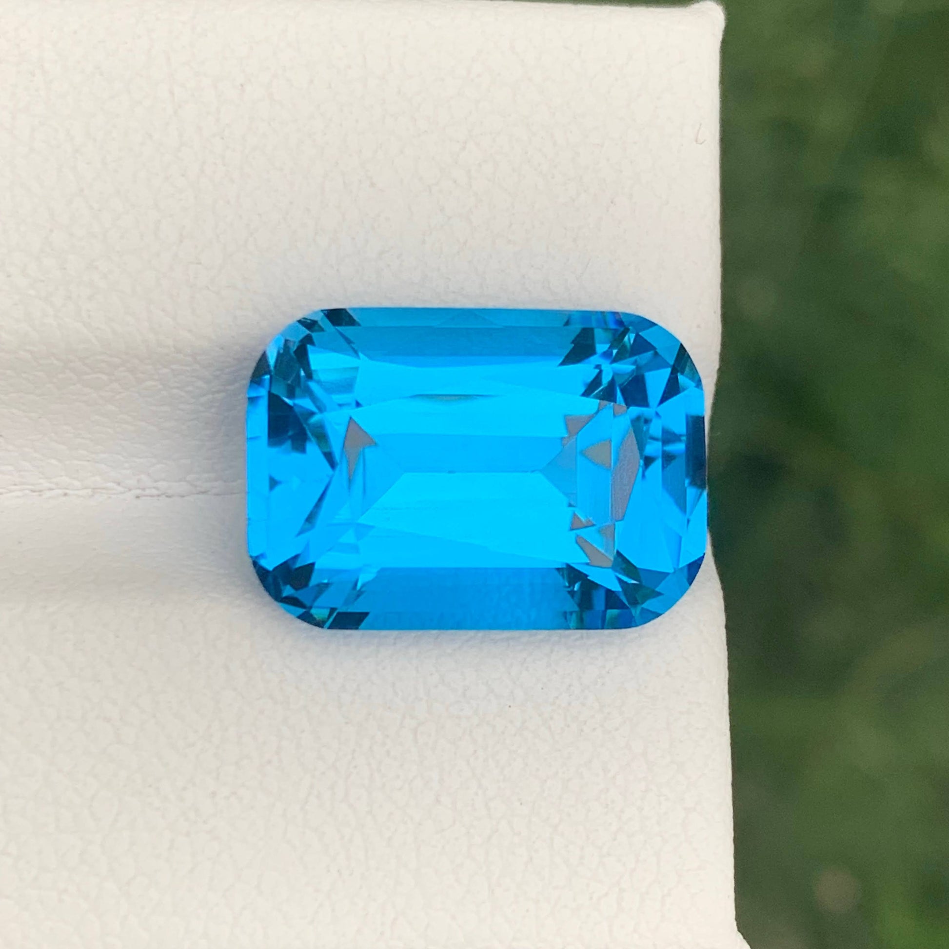 12.55 Carats Neon Blue Topaz