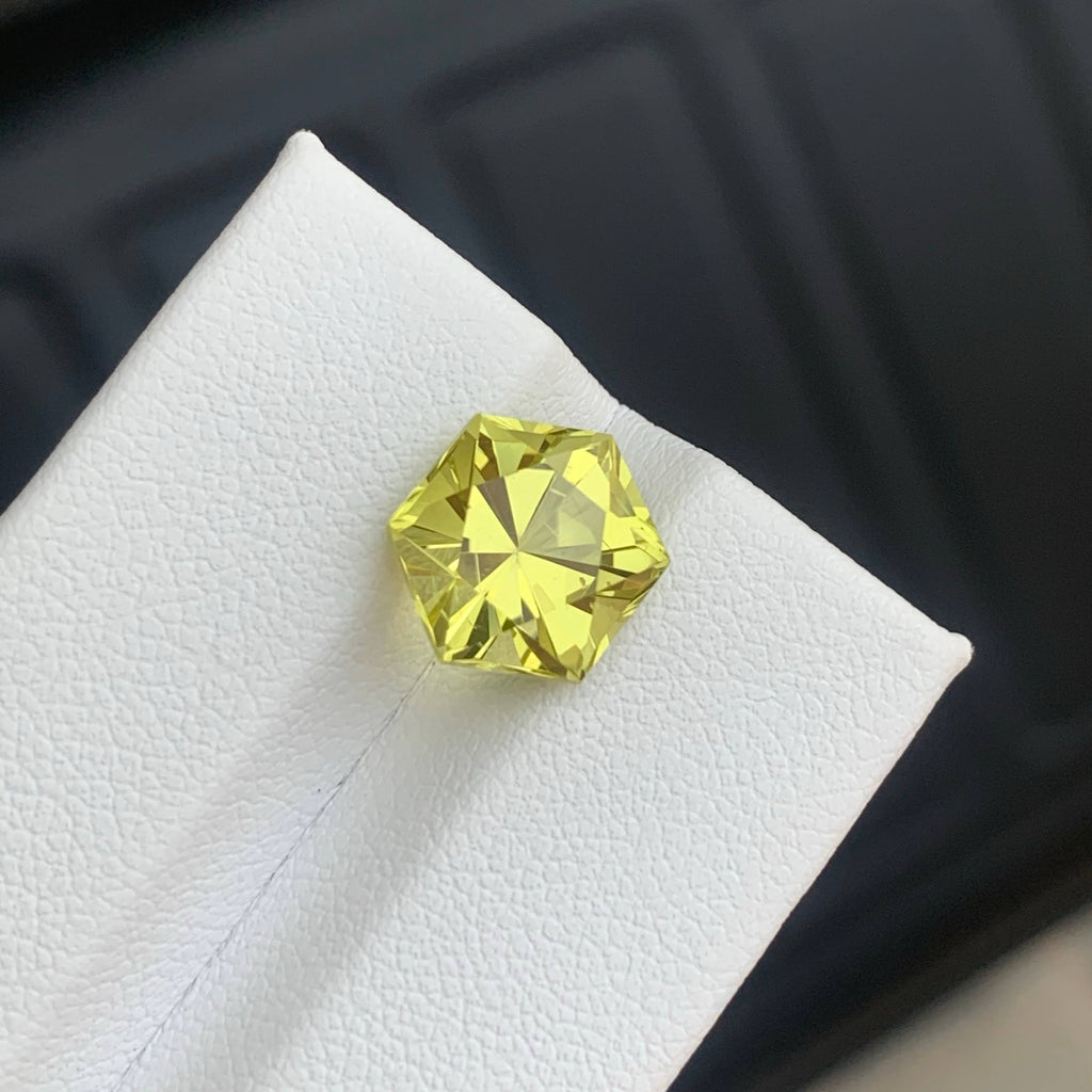 3.90 Carat Lemon Color Citrine Fancy Cut Africa VVS Untreated