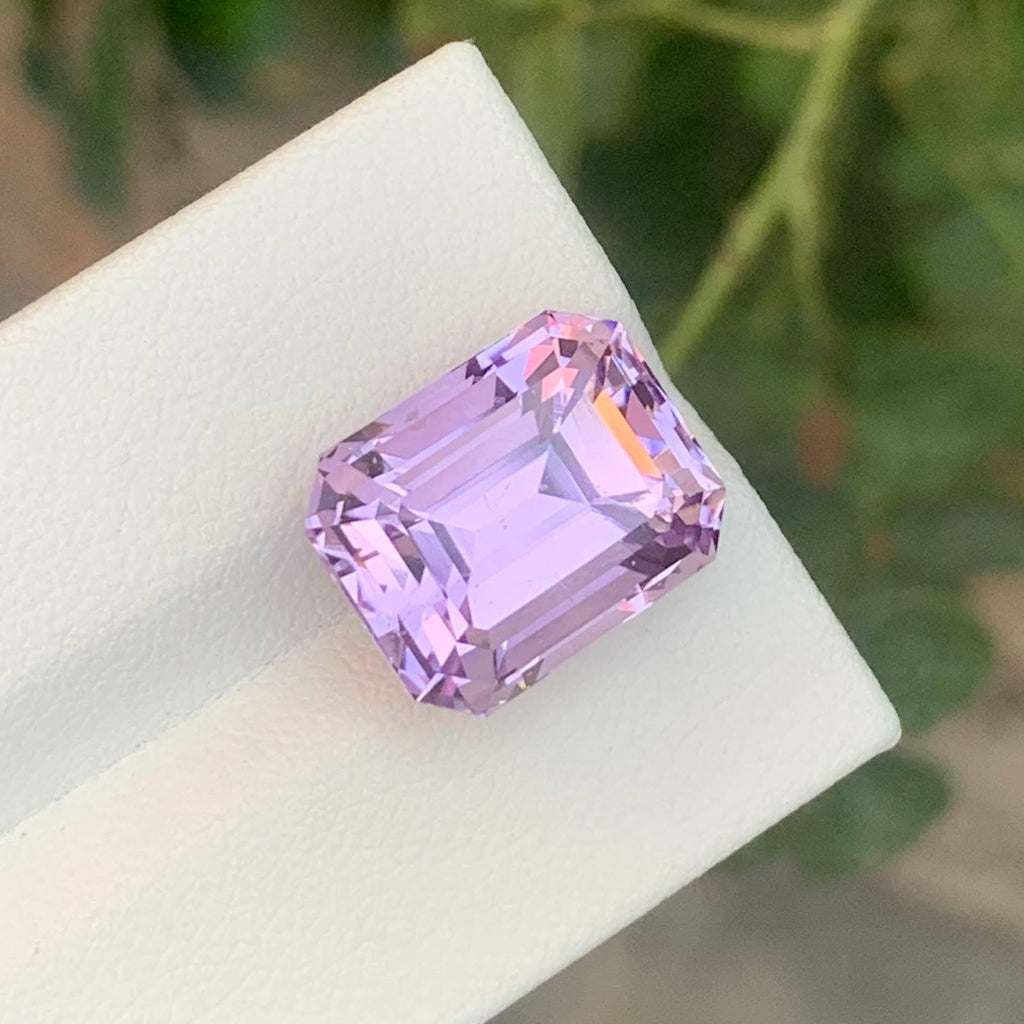 13.20 Ct Natural Pink Kunzite Emerald
