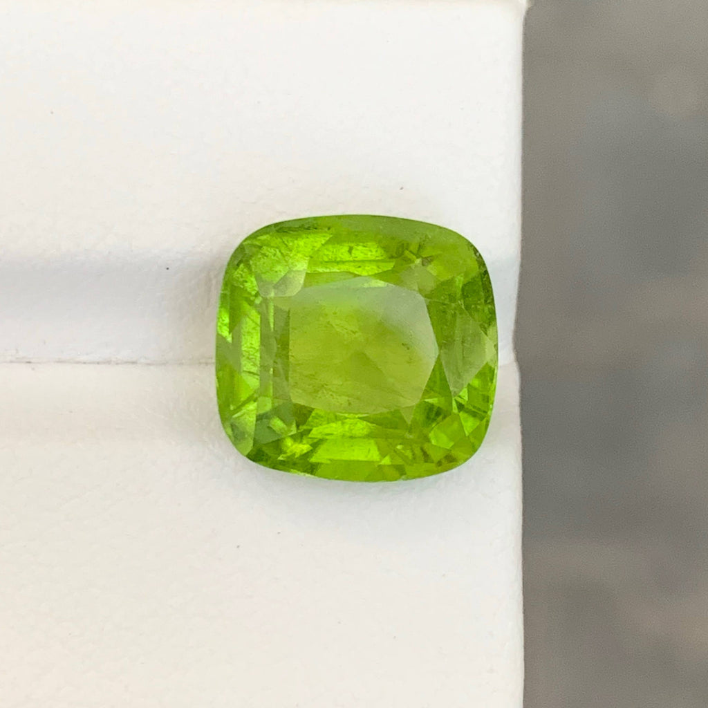 8.75 Ct Green Peridot Cushion Cut
