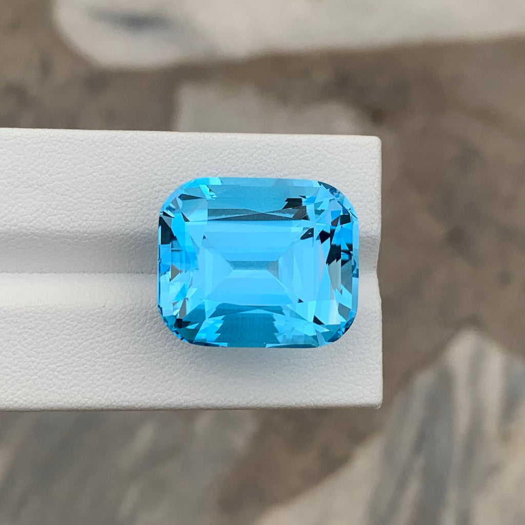 54.55 Ct Natural Sky Blue Topaz