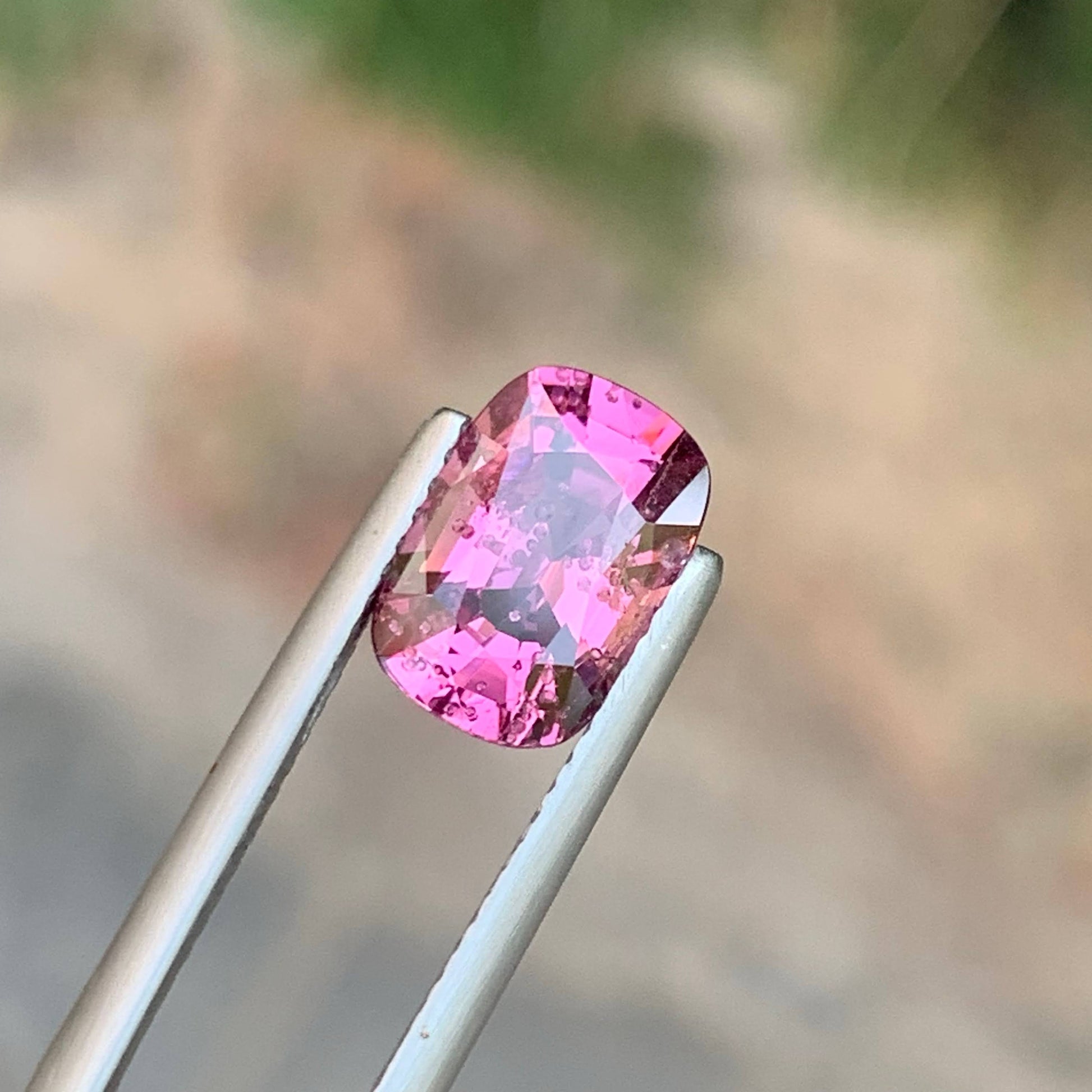 2.90 Carats Hot Pink Spinel Gem