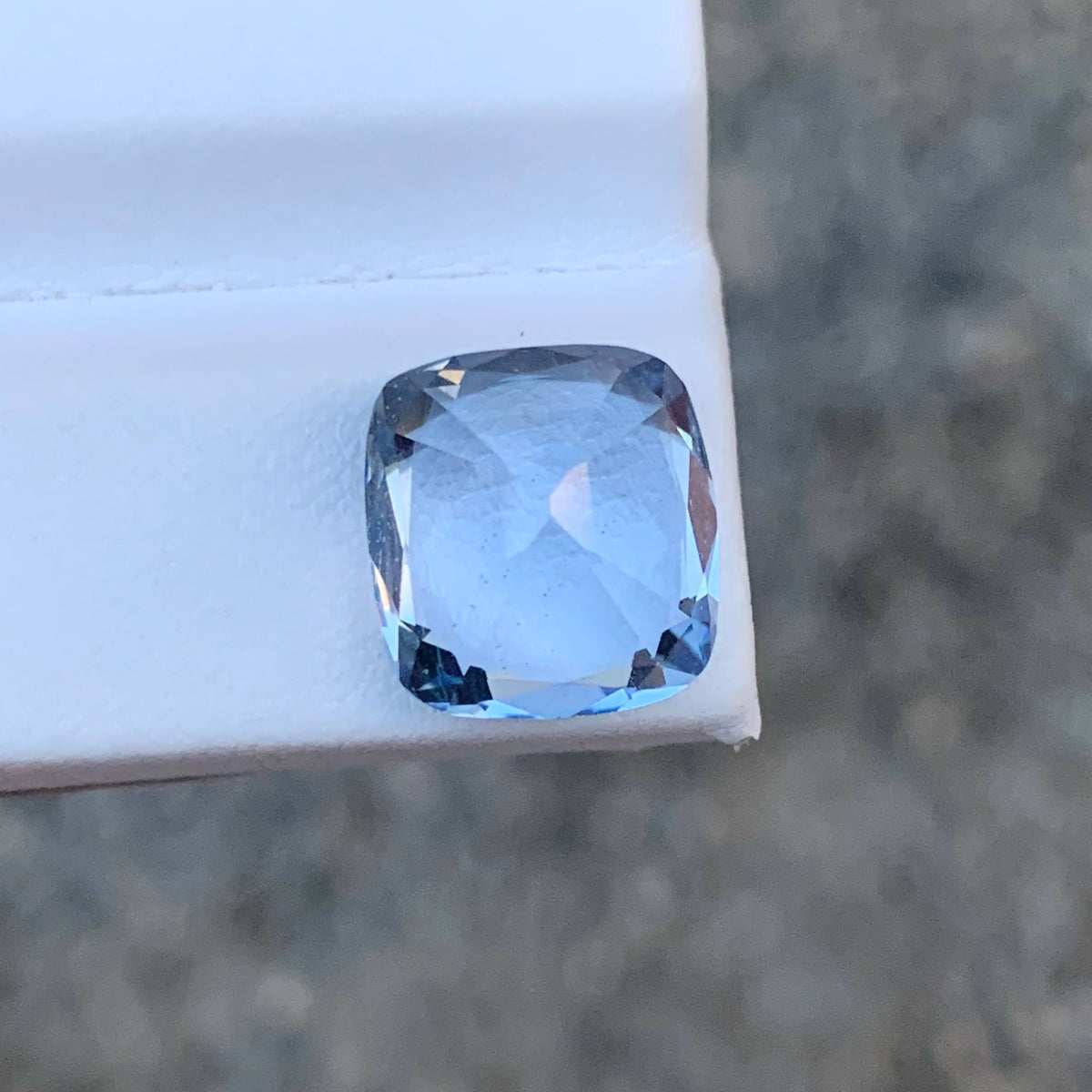 7.00 Carat Natural Aquamarine Goshenite Cushion Cut Gemstone From Pakistan